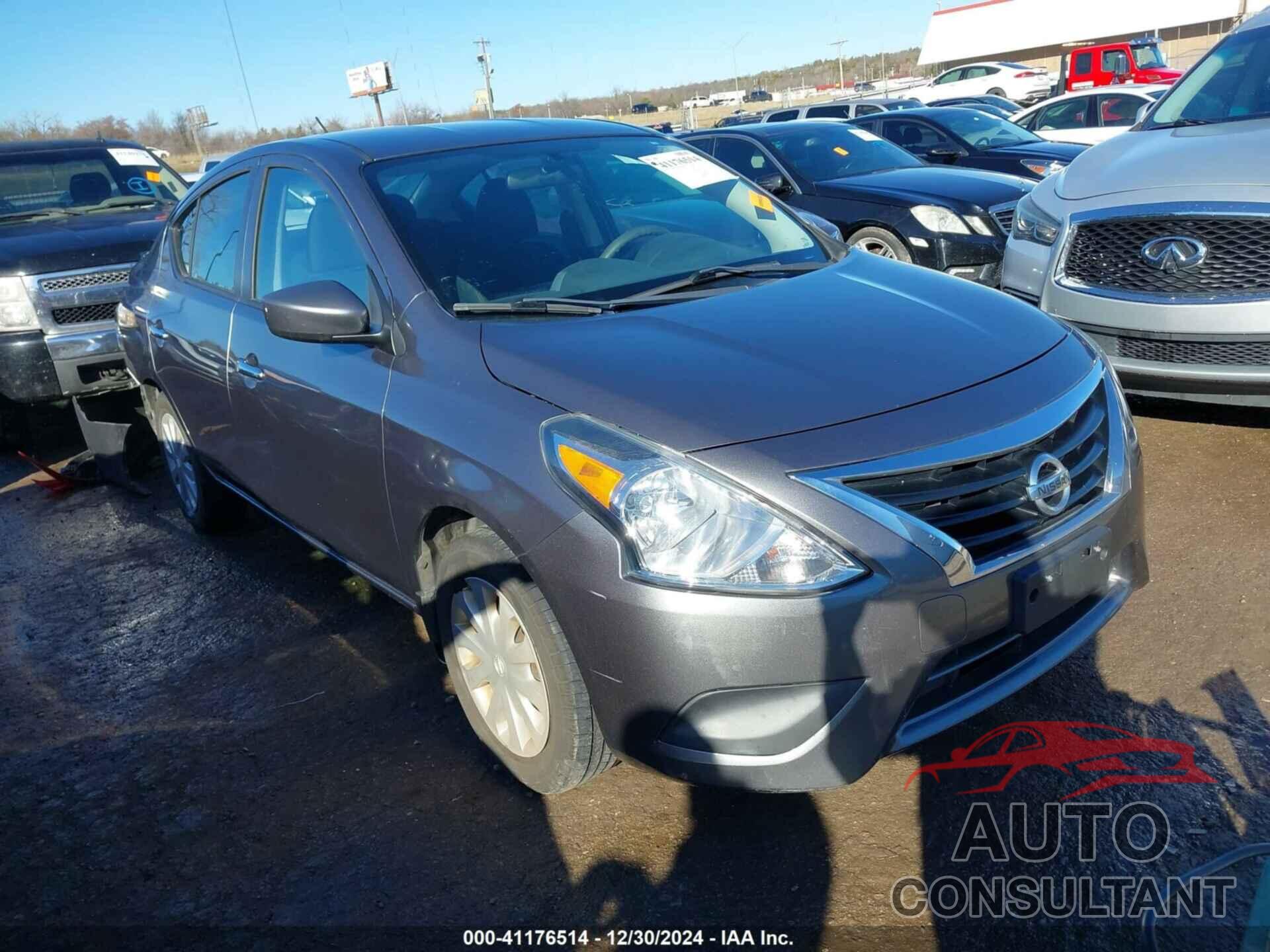 NISSAN VERSA 2017 - 3N1CN7AP9HL806360