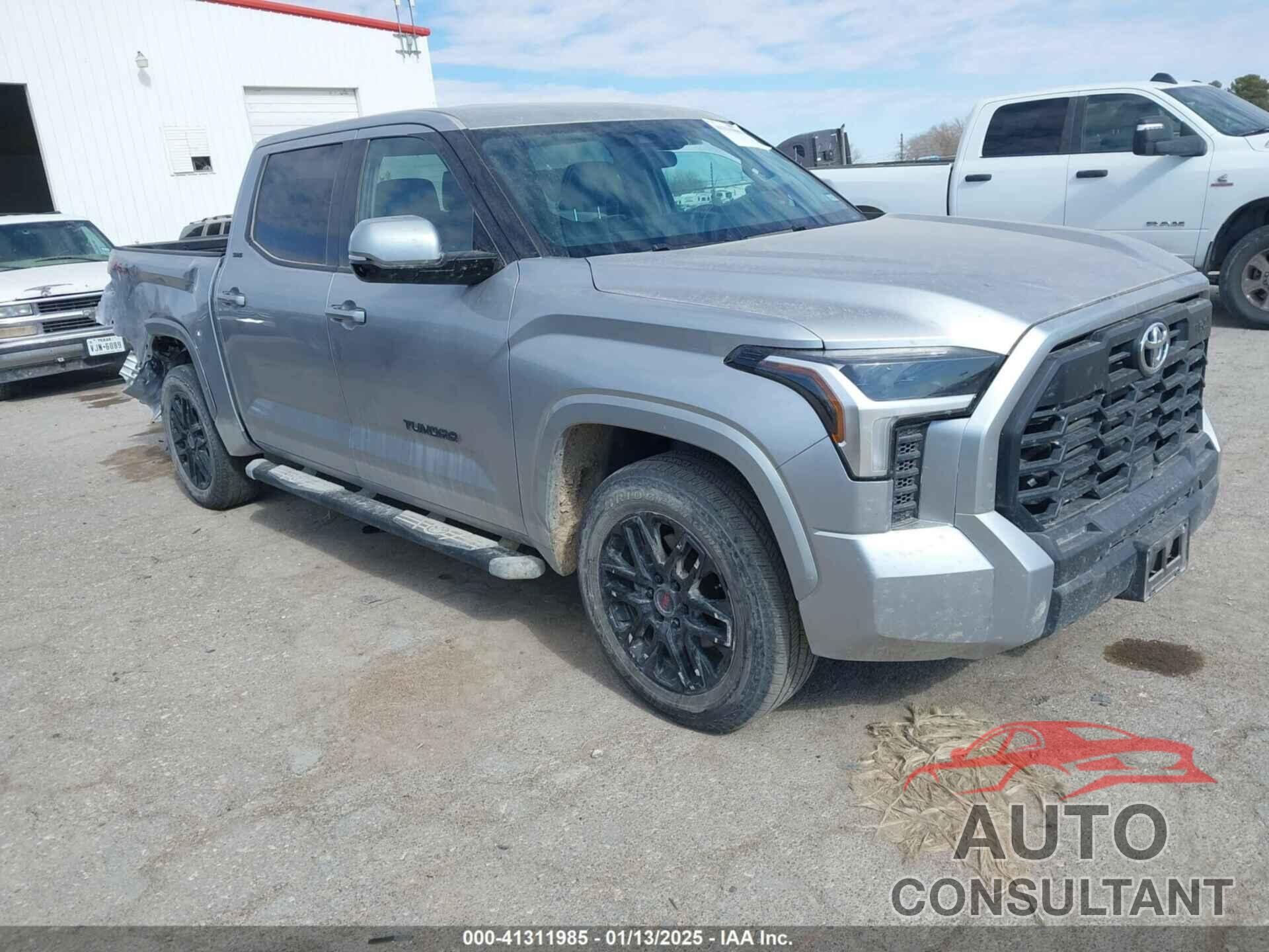 TOYOTA TUNDRA 2023 - 5TFLA5DB1PX059000