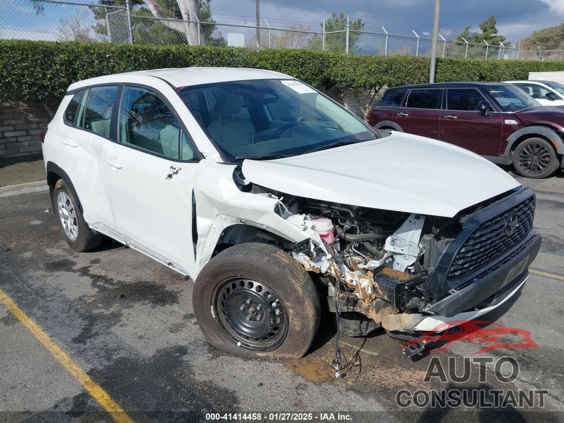 TOYOTA COROLLA CROSS 2024 - 7MUAAAAG2RV096751