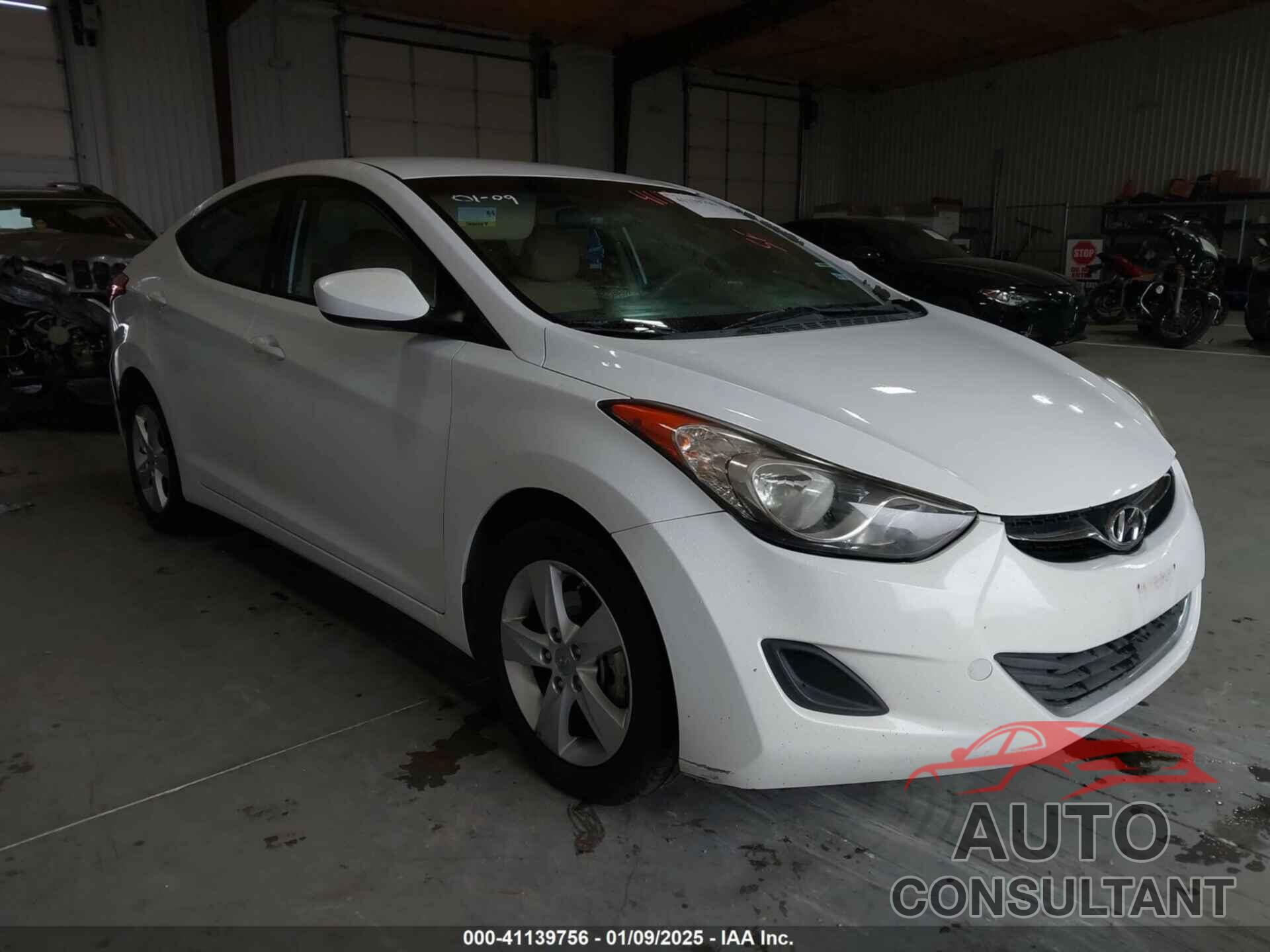 HYUNDAI ELANTRA 2013 - 5NPDH4AE2DH381242