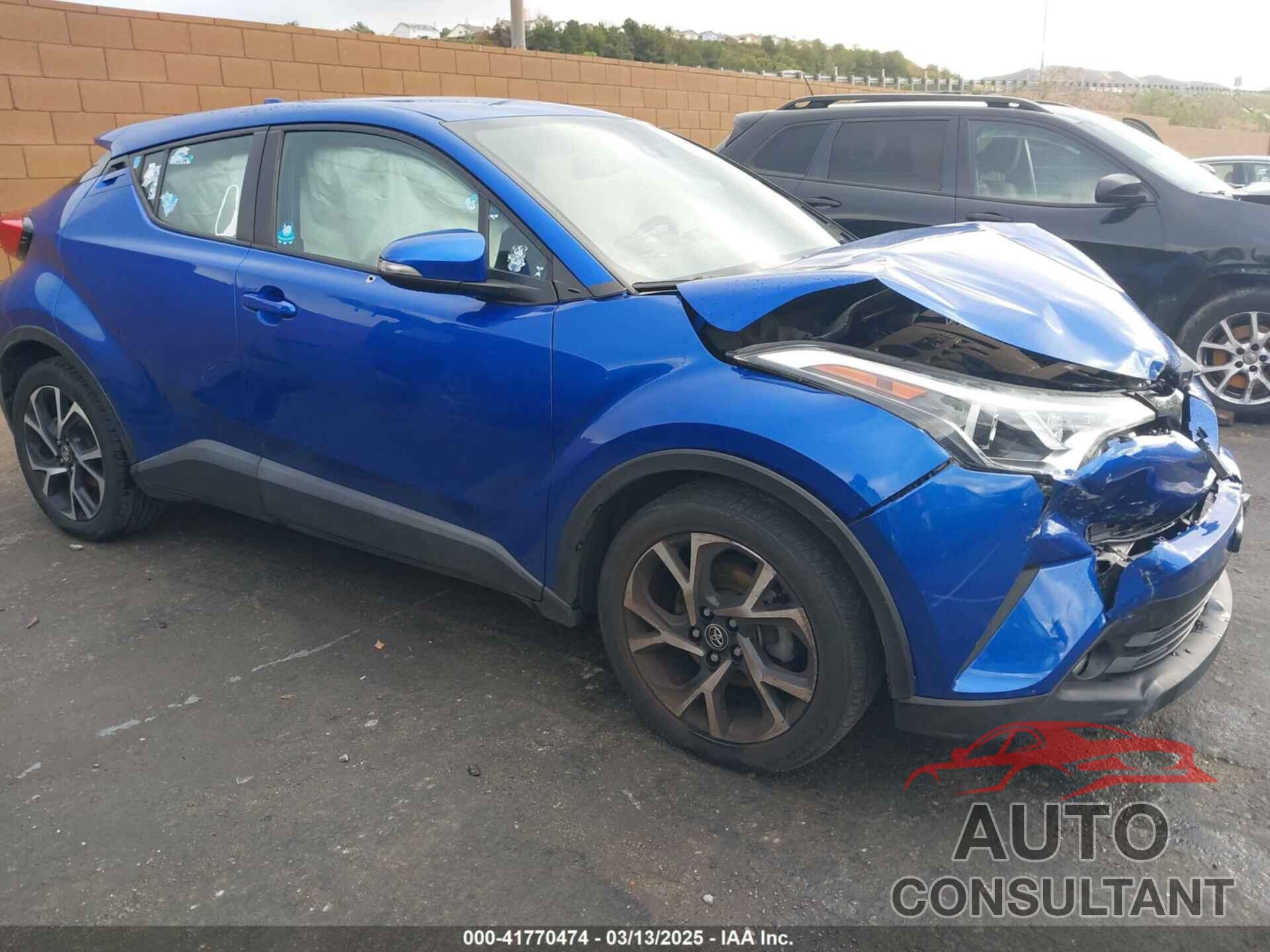 TOYOTA C-HR 2018 - NMTKHMBX5JR051428