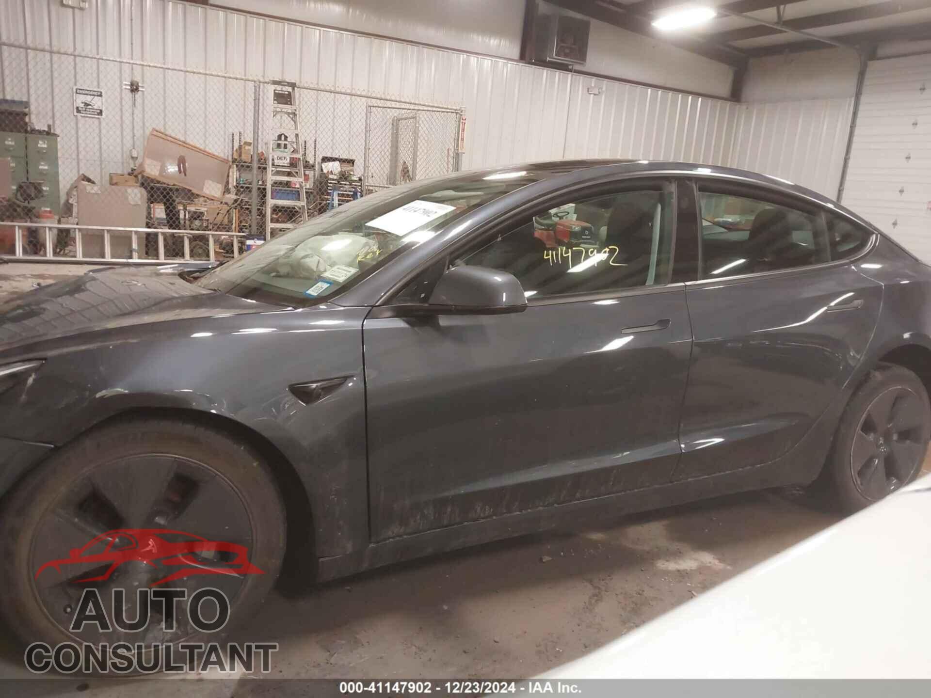 TESLA MODEL 3 2023 - 5YJ3E1EA4PF404856