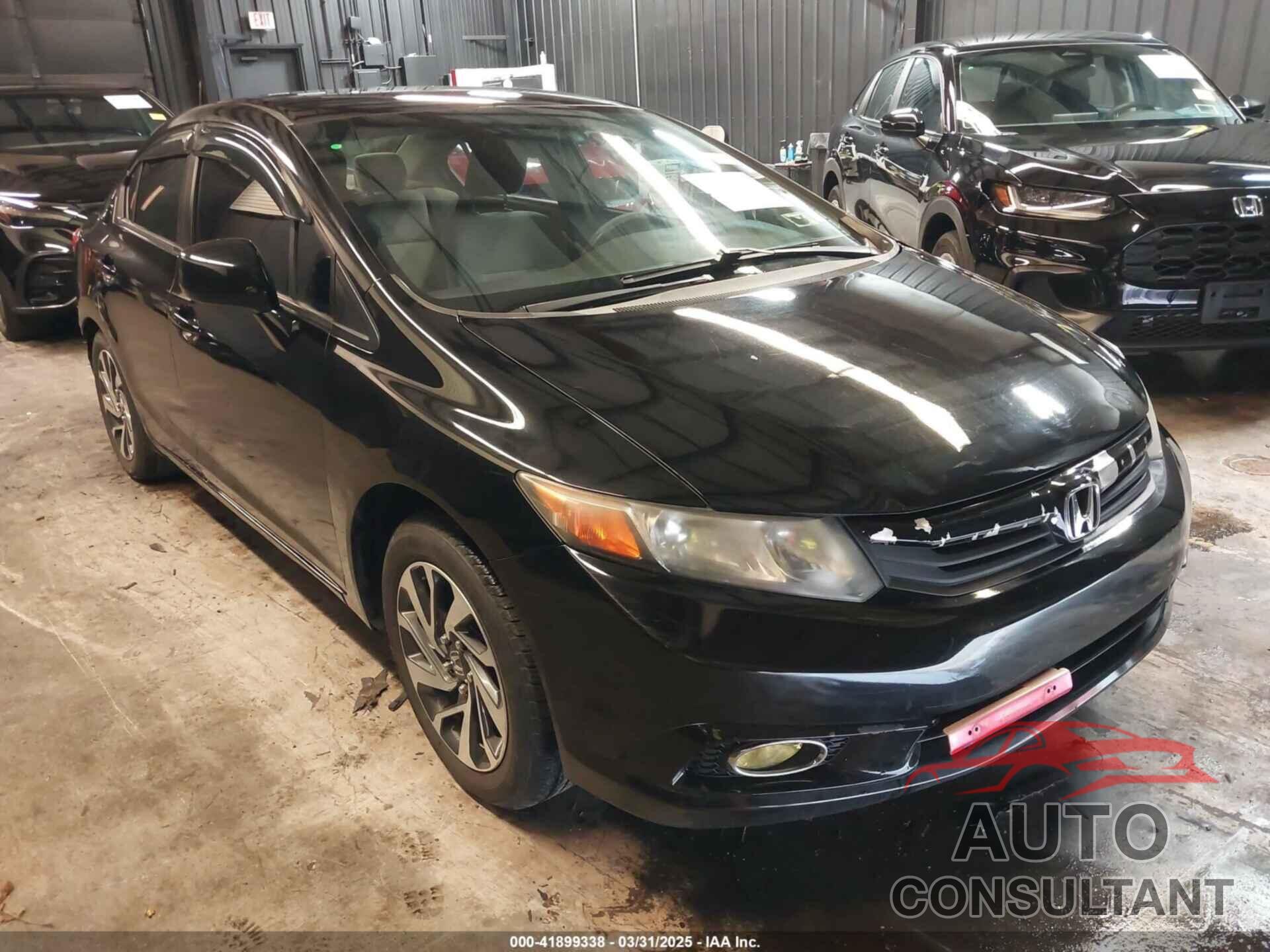 HONDA CIVIC 2012 - 2HGFB2F56CH583324