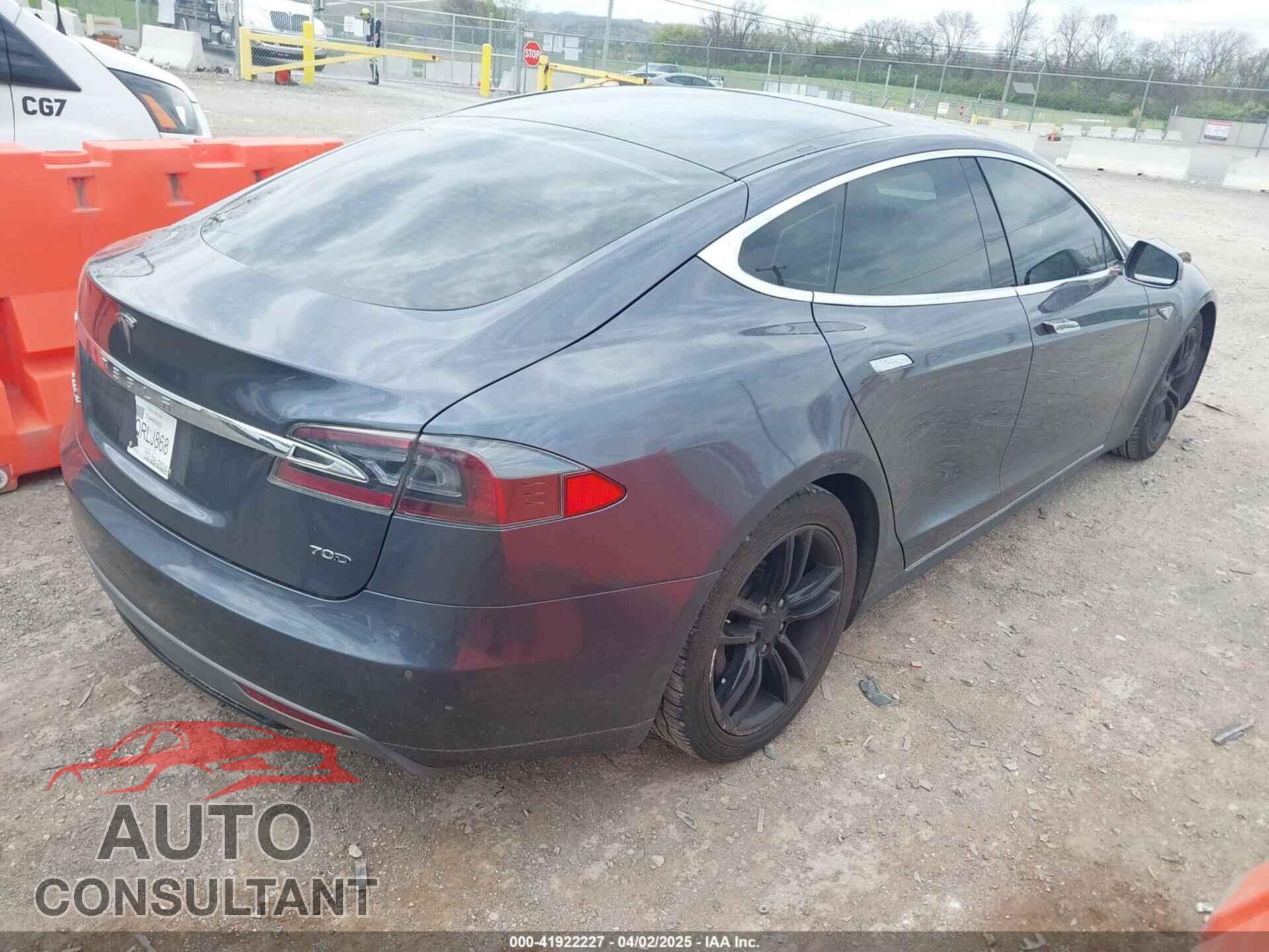 TESLA MODEL S 2016 - 5YJSA1E27GF129130