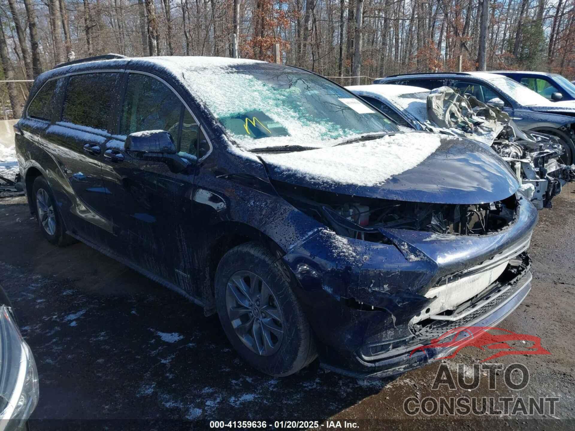 TOYOTA SIENNA 2021 - 5TDKSKFC0MS015472