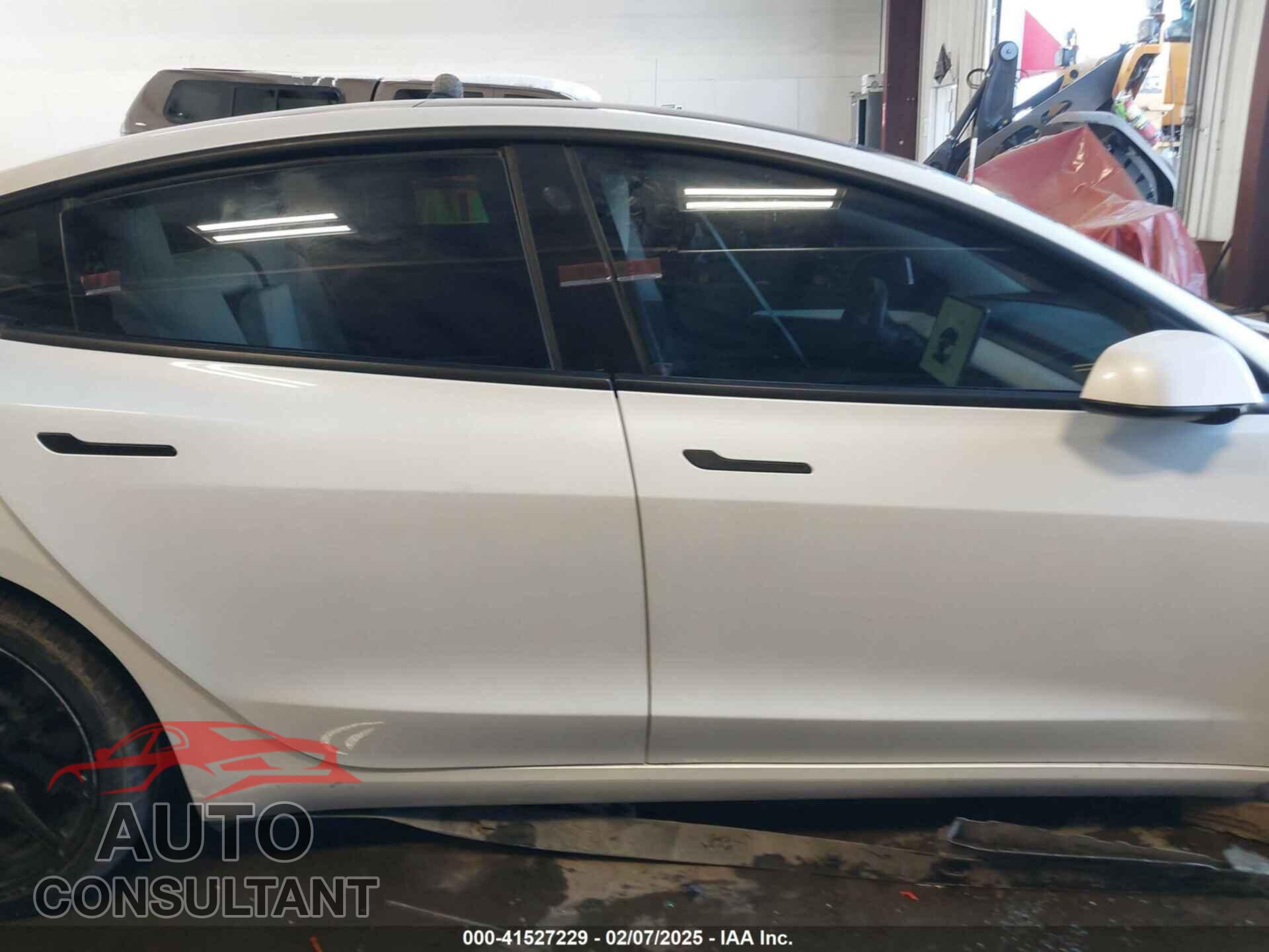 TESLA MODEL 3 2022 - 5YJ3E1EC7NF202933