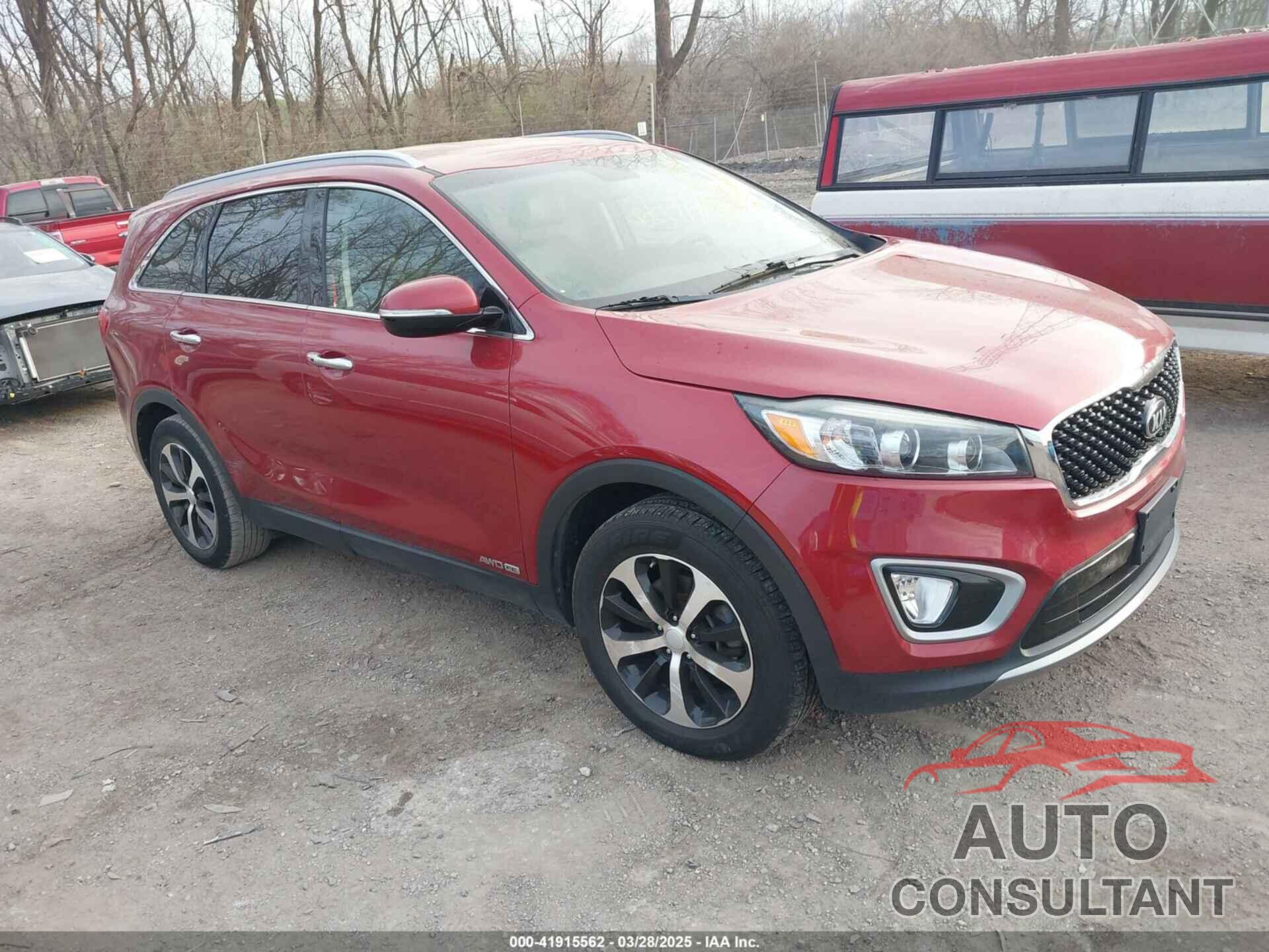 KIA SORENTO 2018 - 5XYPHDA5XJG393042