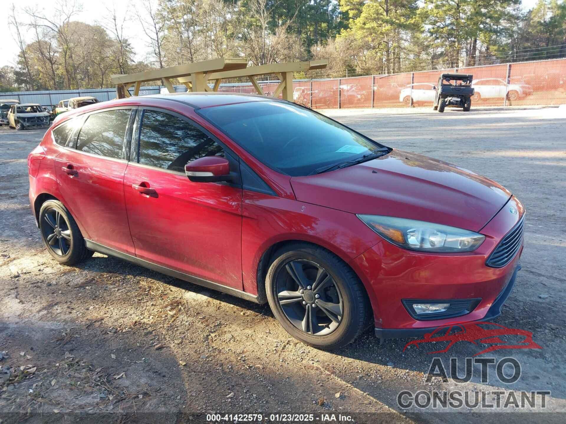 FORD FOCUS 2016 - 1FADP3KE5GL212429