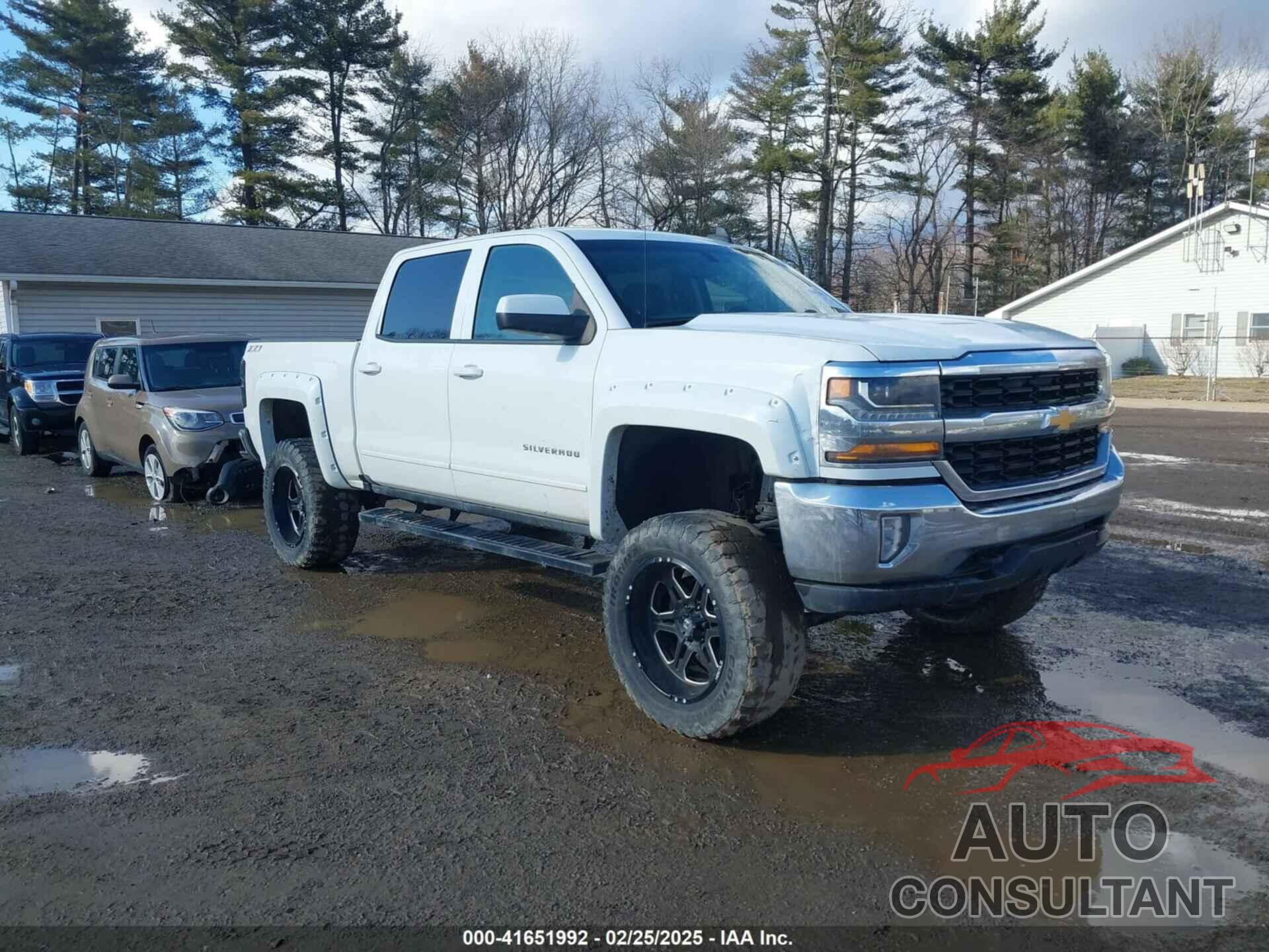 CHEVROLET SILVERADO 1500 2017 - 3GCUKREC7HG127936