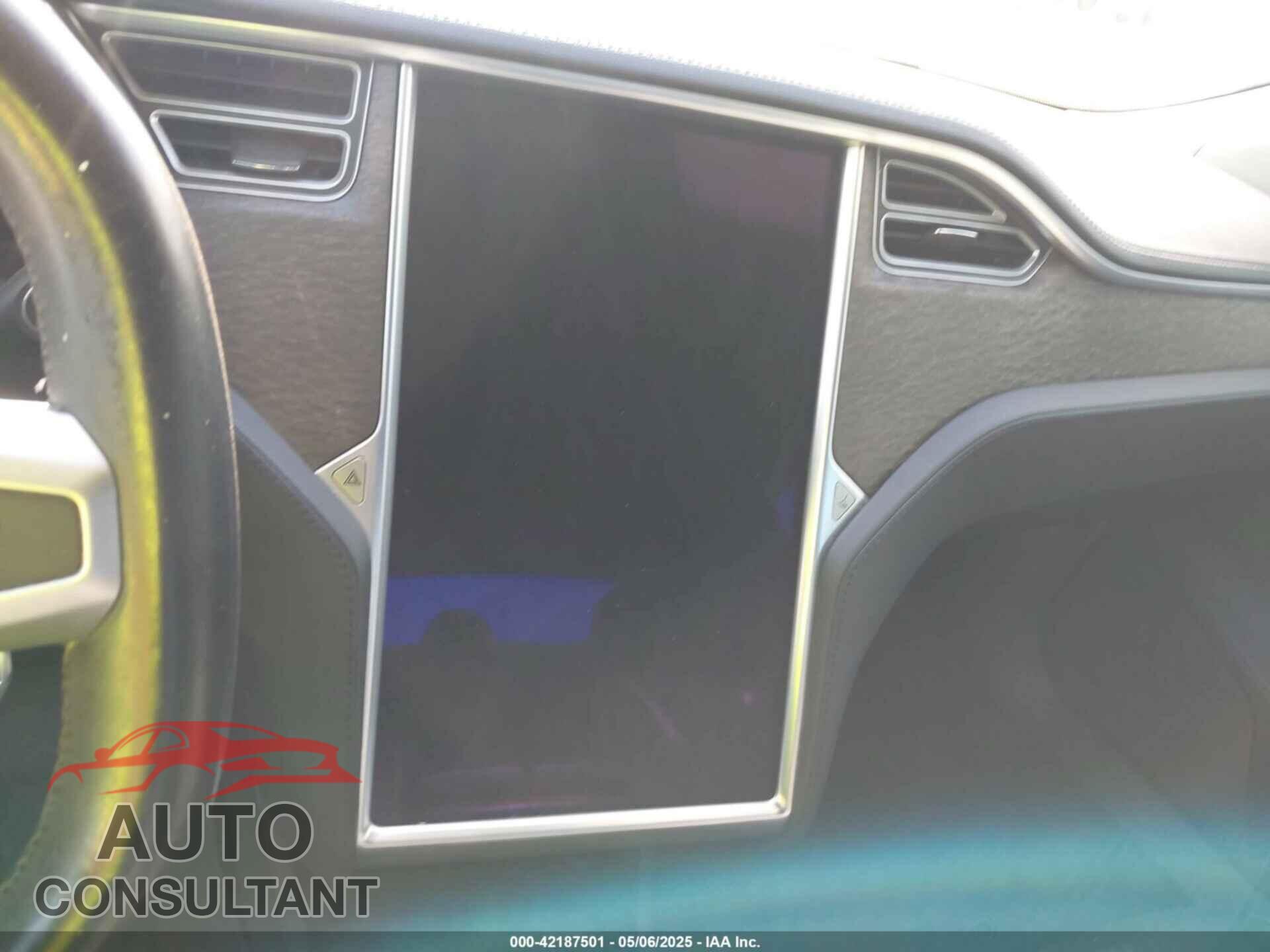 TESLA MODEL S 2013 - 5YJSA1CP1DFP25778