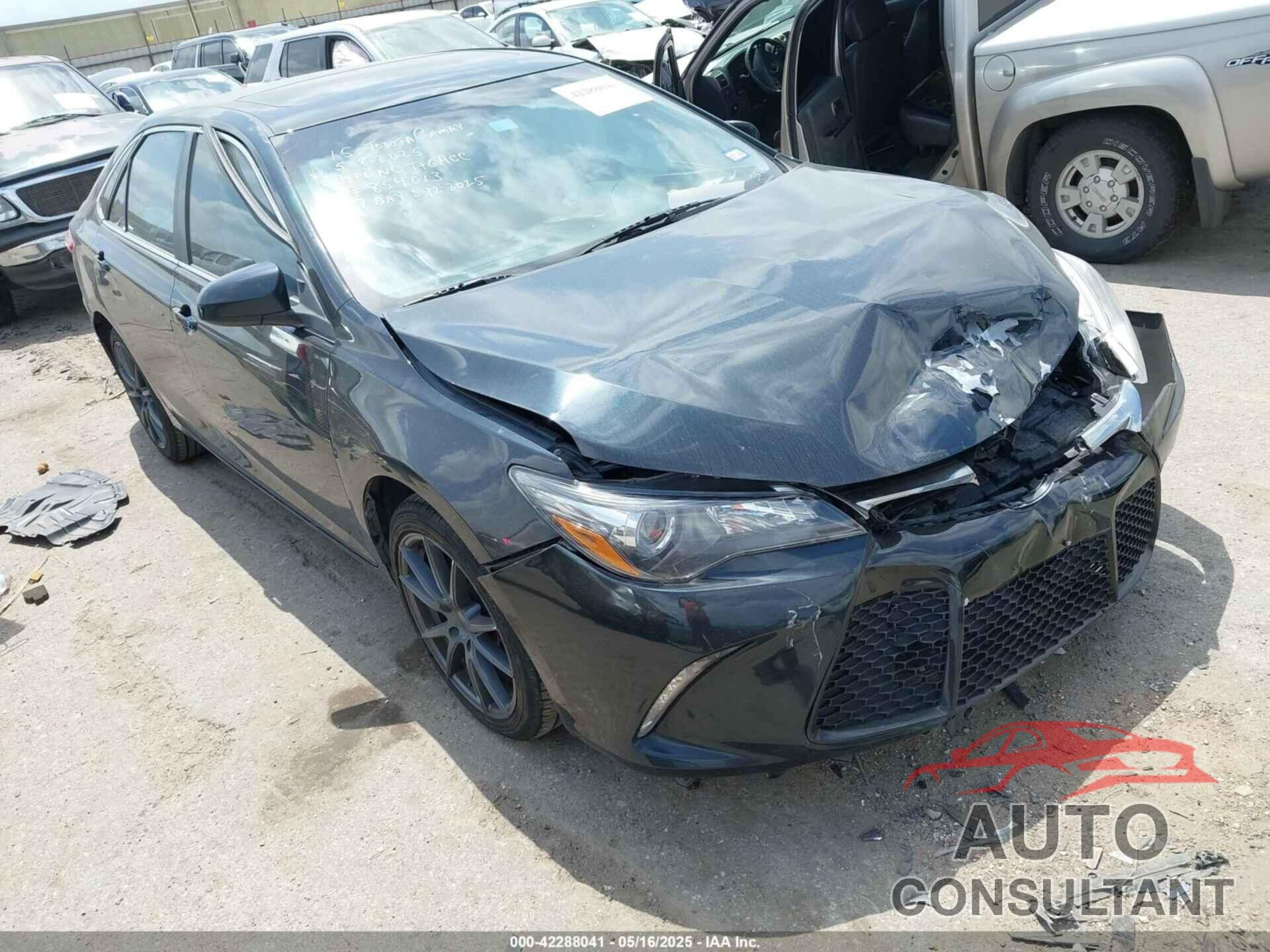 TOYOTA CAMRY 2015 - 4T1BF1FK1FU935594