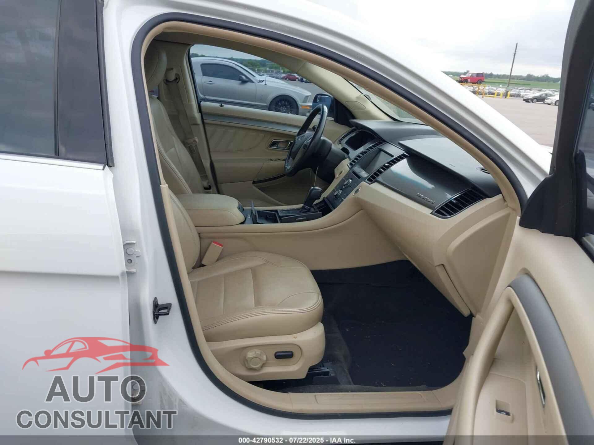 FORD TAURUS 2013 - 1FAHP2E80DG130100
