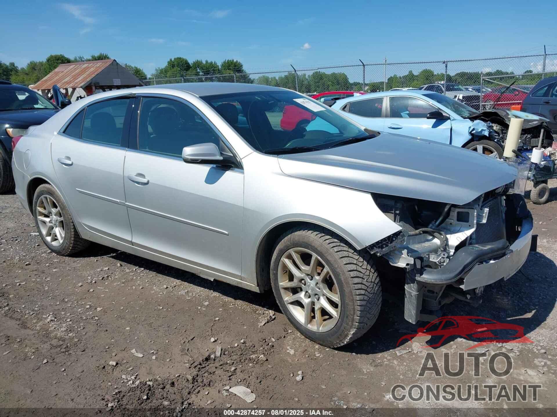 CHEVROLET MALIBU 2013 - 1G11C5SA8DF264397