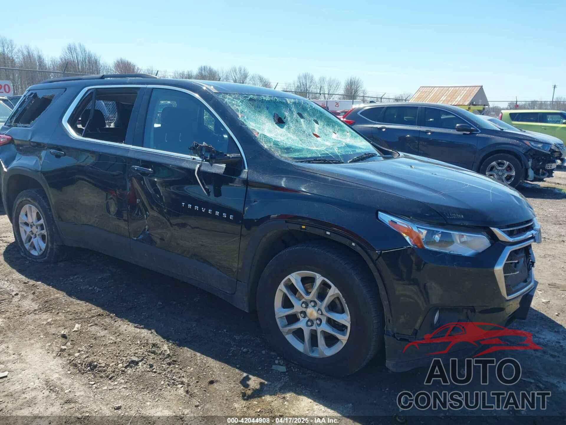 CHEVROLET TRAVERSE 2019 - 1GNEVGKW1KJ193586
