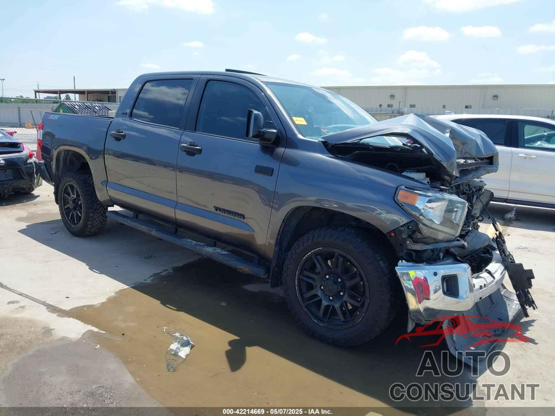 TOYOTA TUNDRA 2021 - 5TFEY5F13MX279985