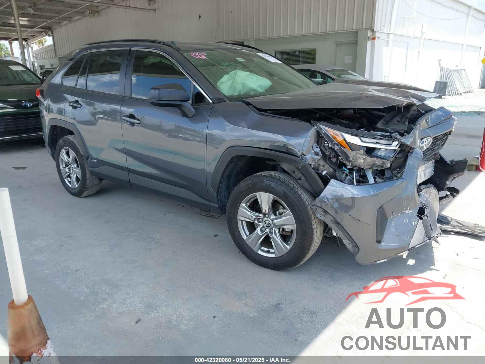 TOYOTA RAV4 HYBRID 2023 - JTMLWRFV6PD203044