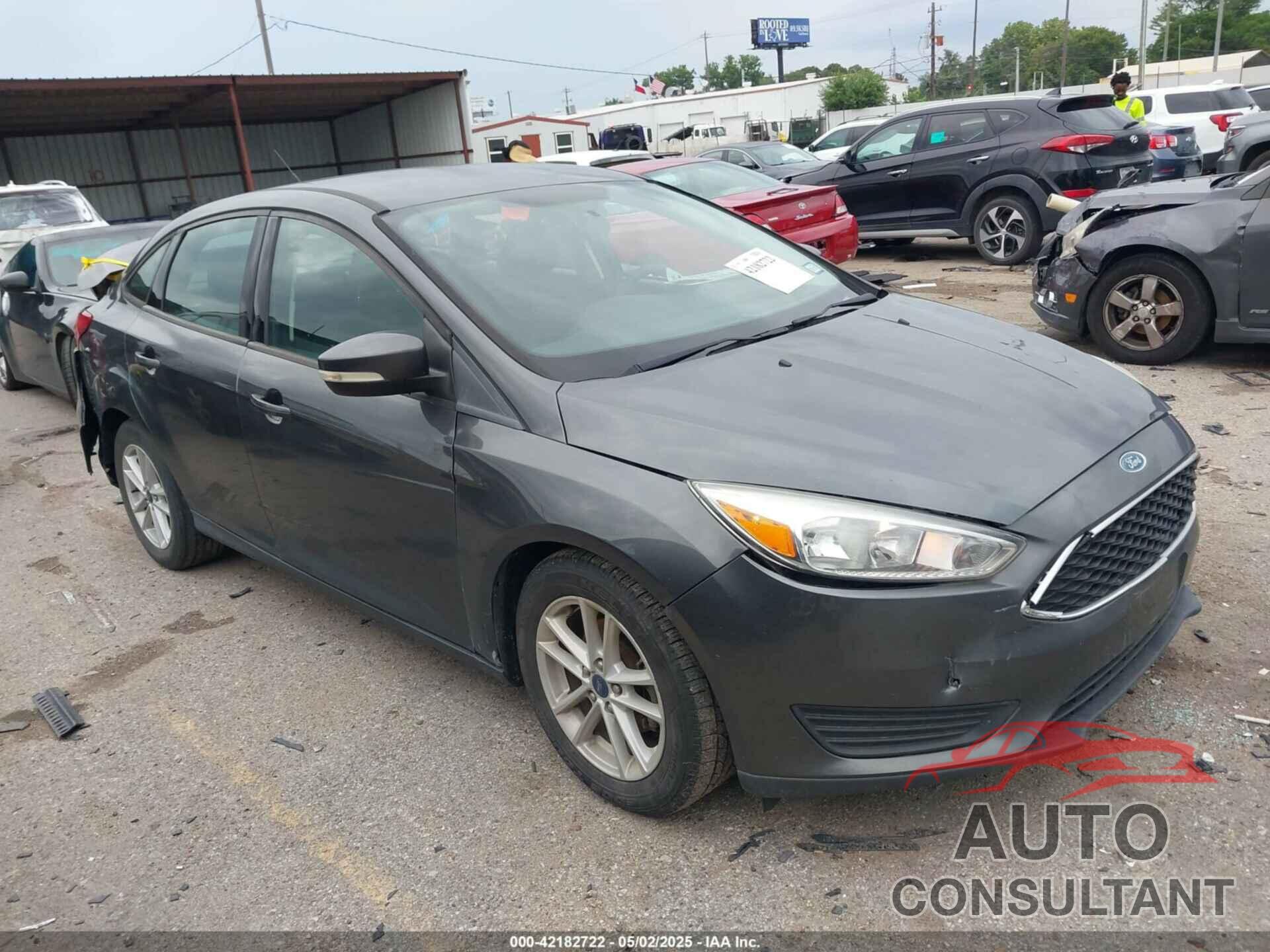 FORD FOCUS 2017 - 1FADP3F23HL325751
