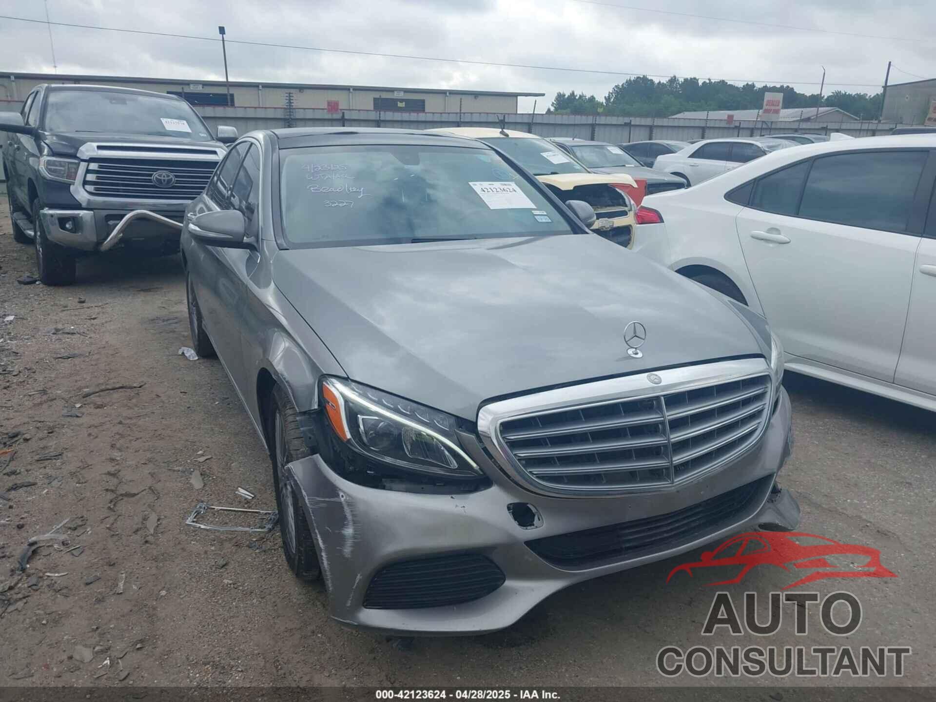 MERCEDES-BENZ C 300 2015 - 55SWF4JB9FU043227