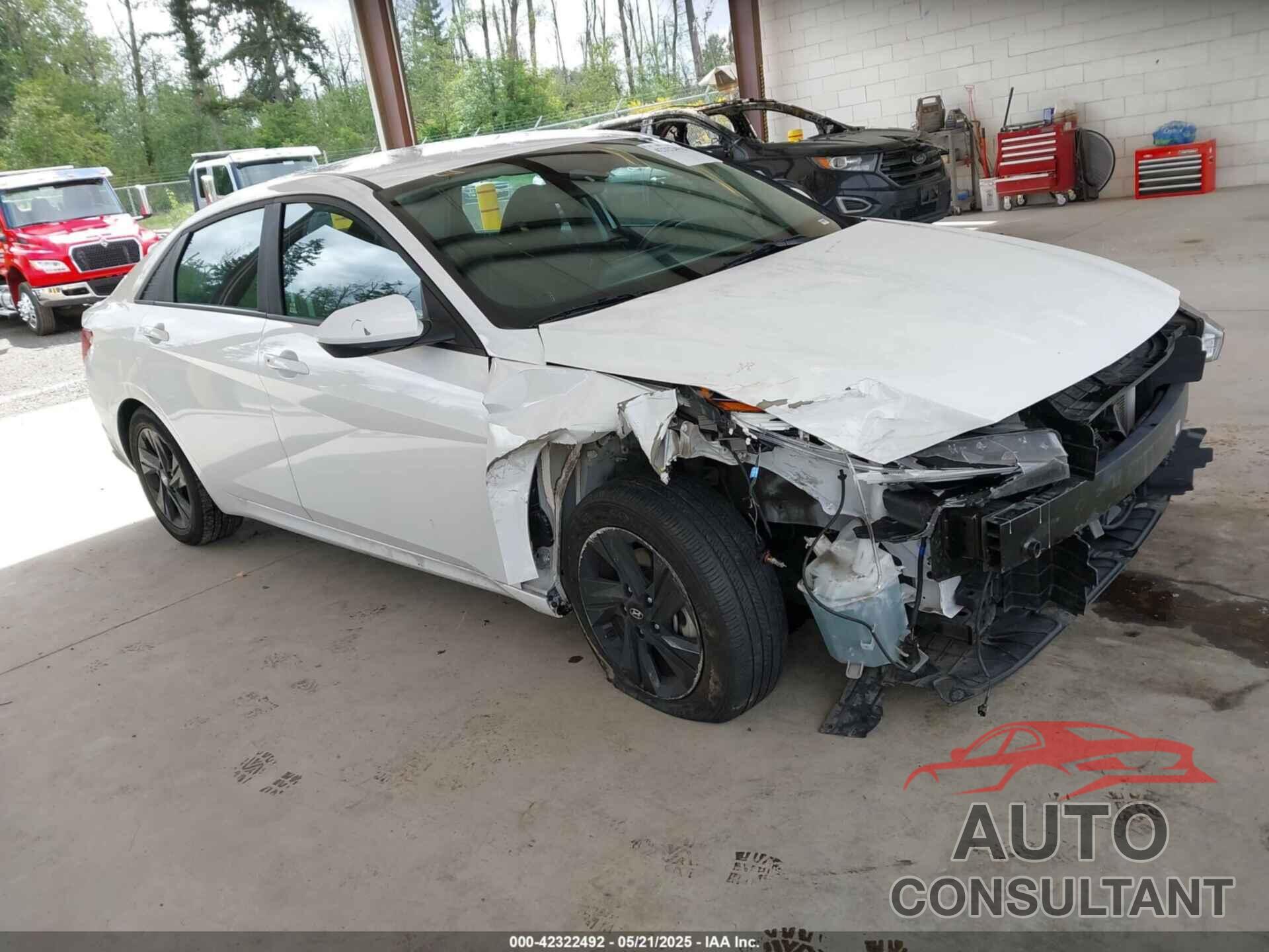 HYUNDAI ELANTRA HYBRID 2023 - KMHLM4AJ2PU082893