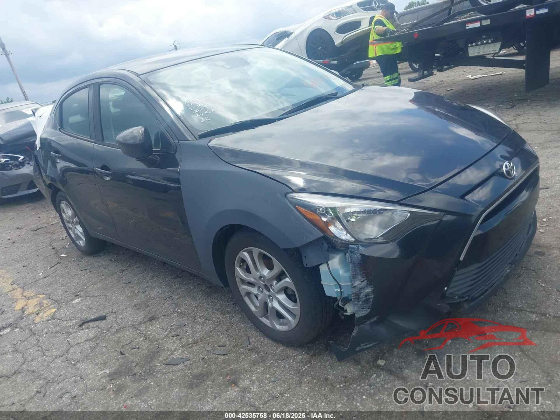TOYOTA YARIS IA 2018 - 3MYDLBYV8JY305078