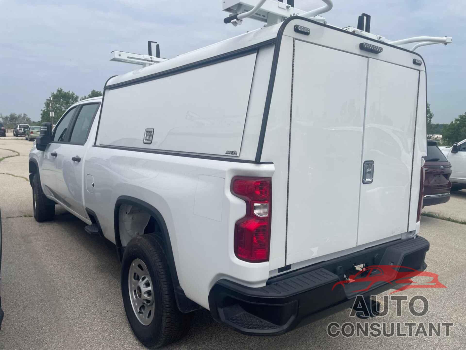 CHEVROLET SILVERADO 2023 - 1GC4YSE7XPF249828