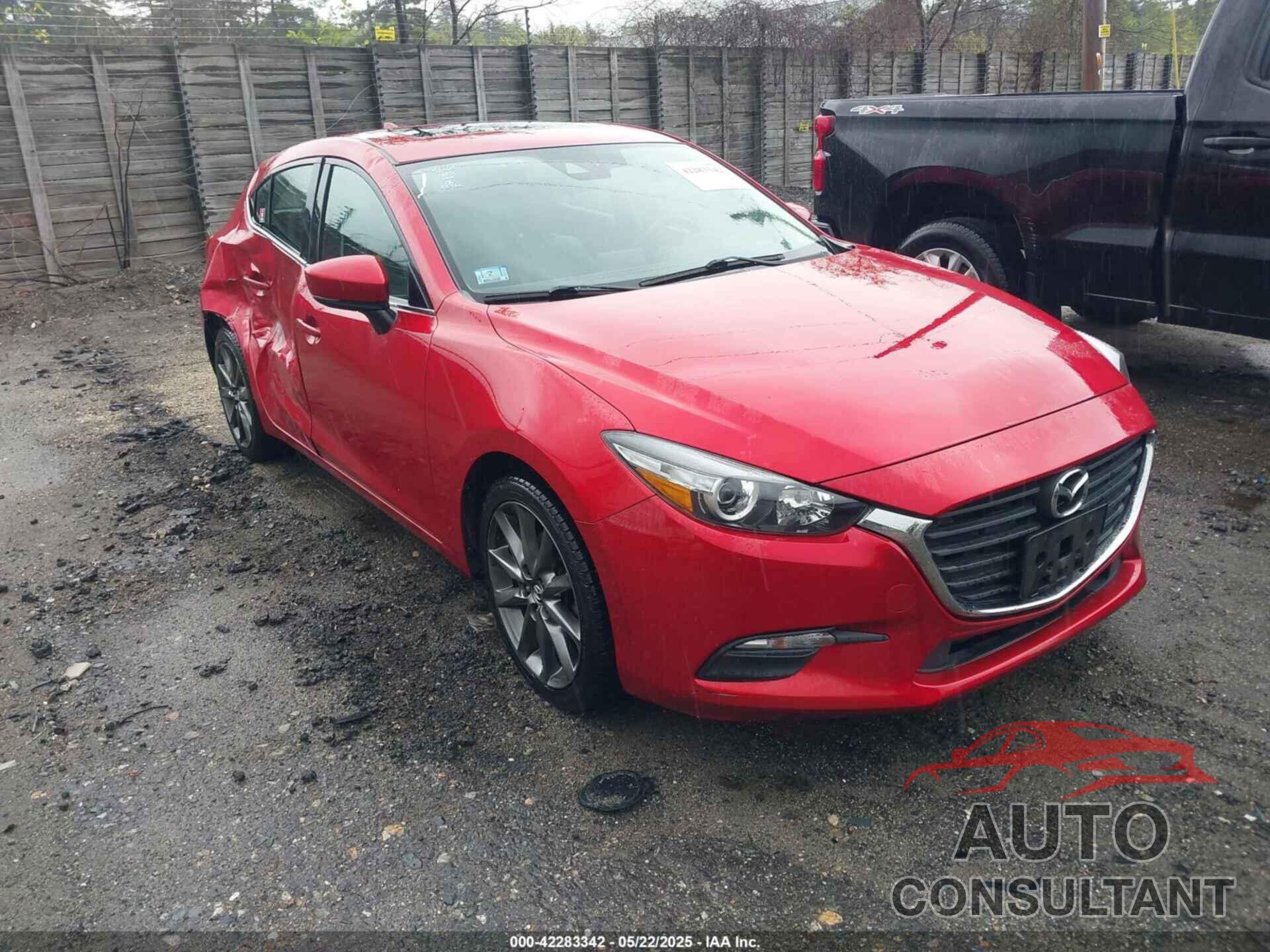 MAZDA MAZDA3 2018 - 3MZBN1L39JM262035