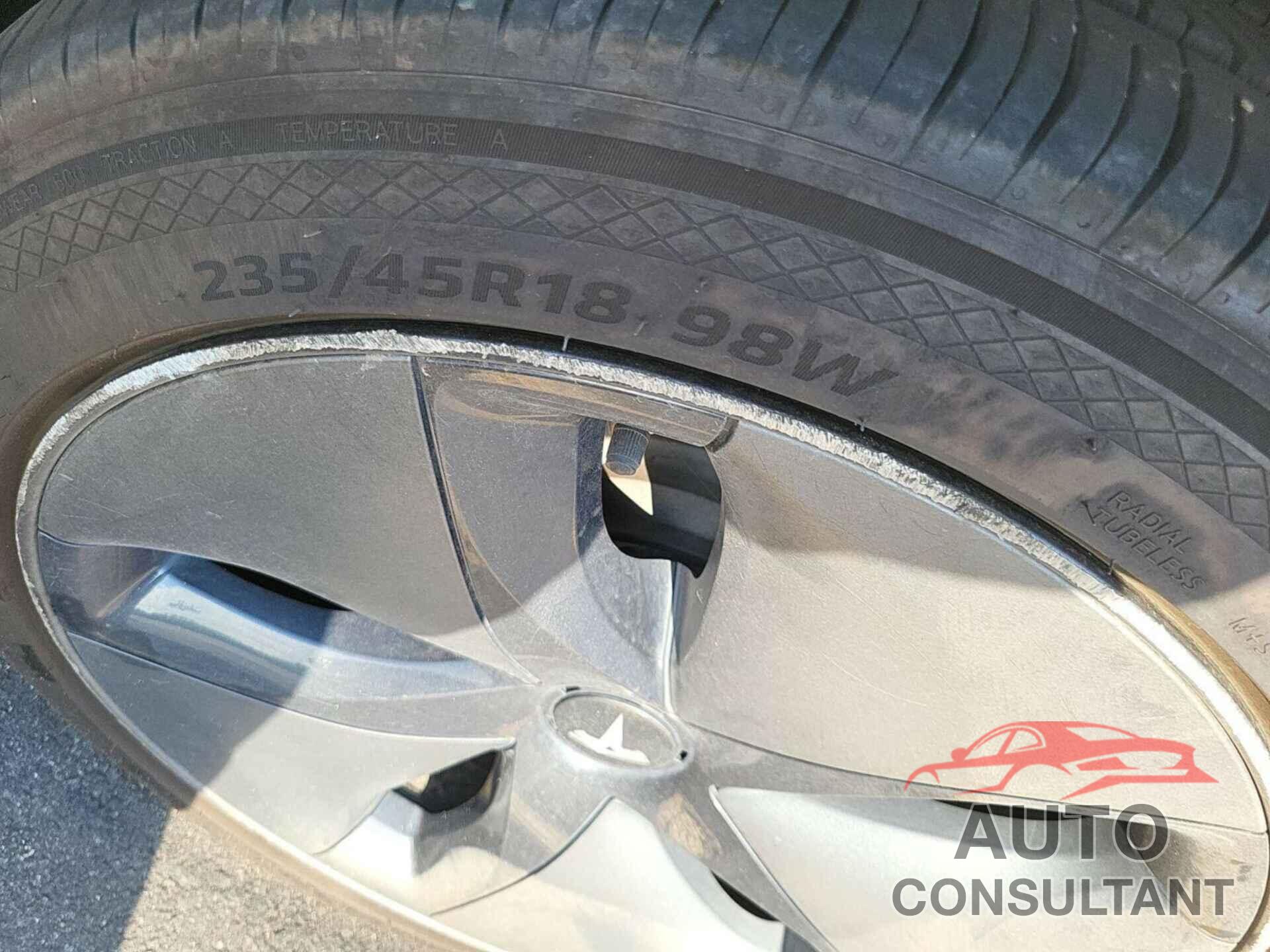 TESLA MODEL 3 2020 - 5YJ3E1EB6LF650715