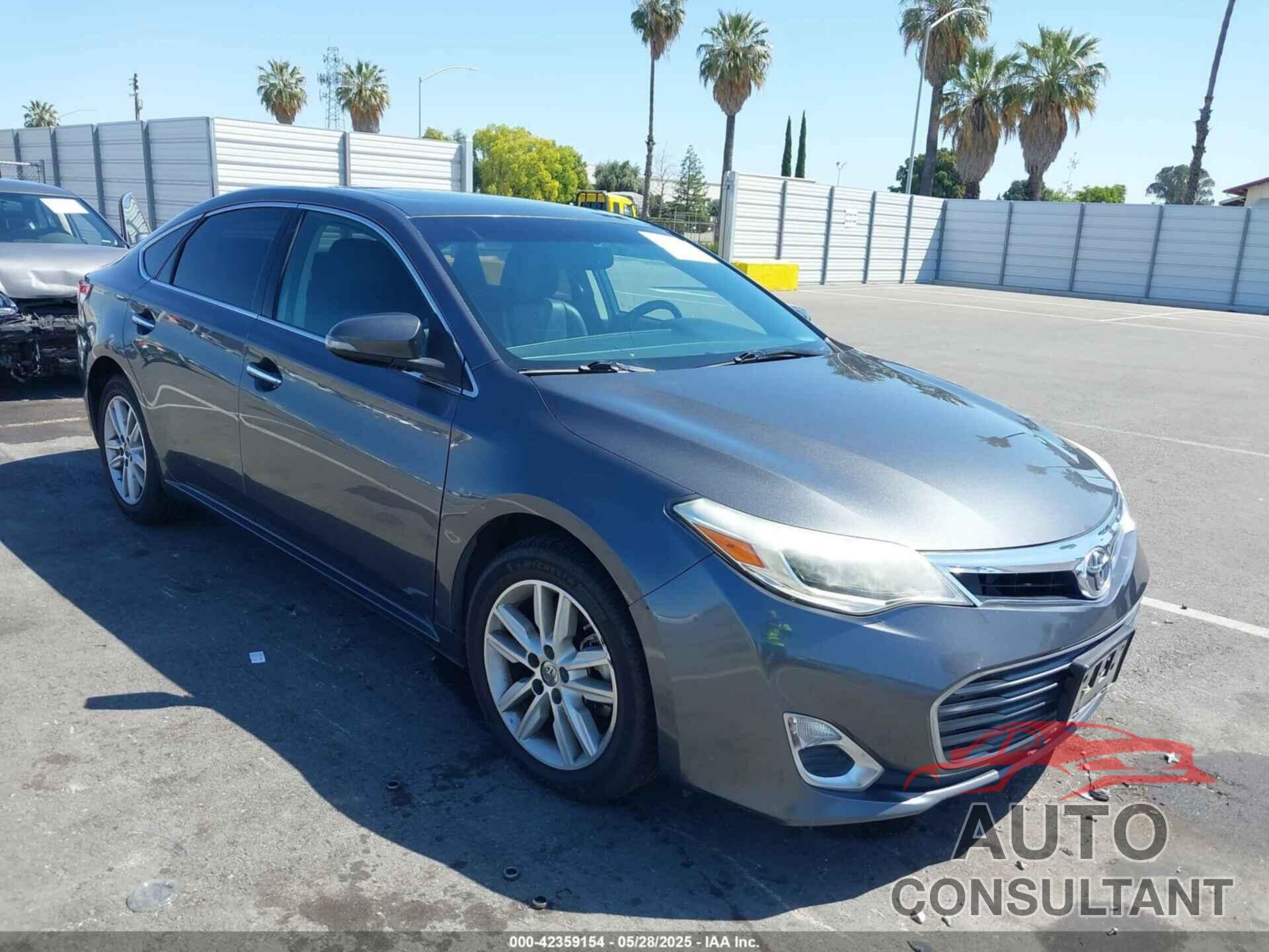 TOYOTA AVALON 2013 - 4T1BK1EB3DU076678