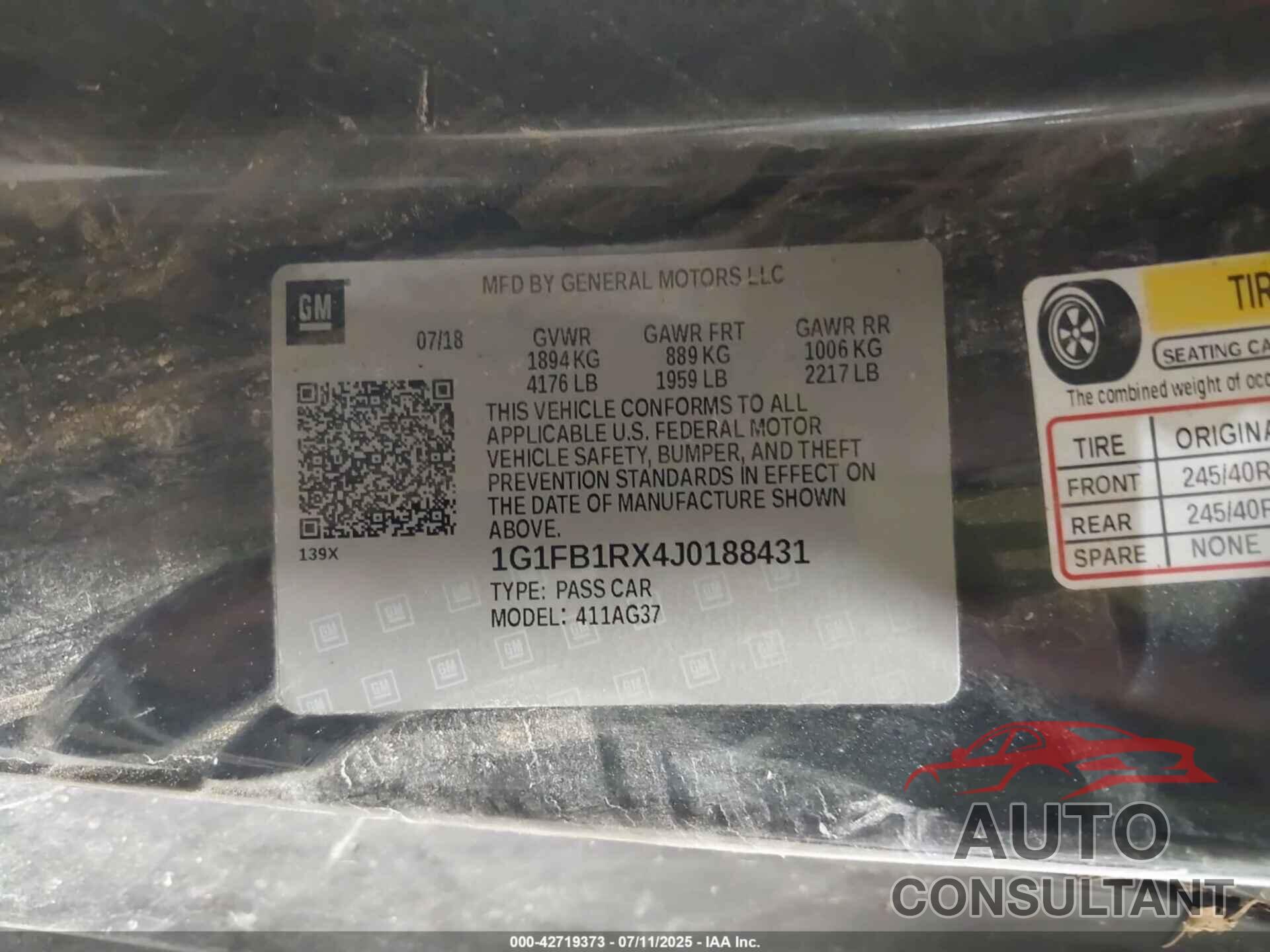 CHEVROLET CAMARO 2018 - 1G1FB1RX4J0188431