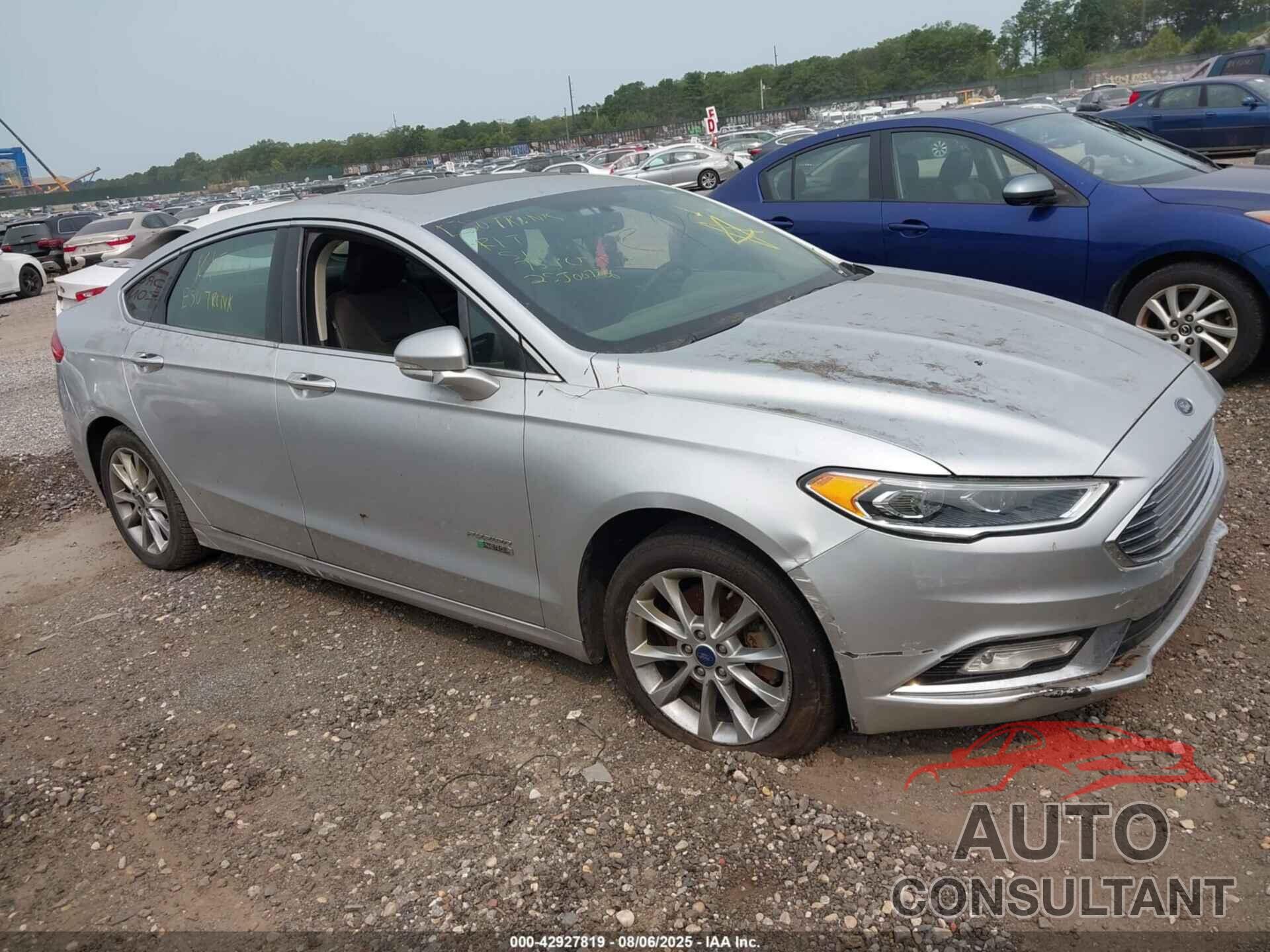 FORD FUSION ENERGI 2017 - 3FA6P0SU0HR202909