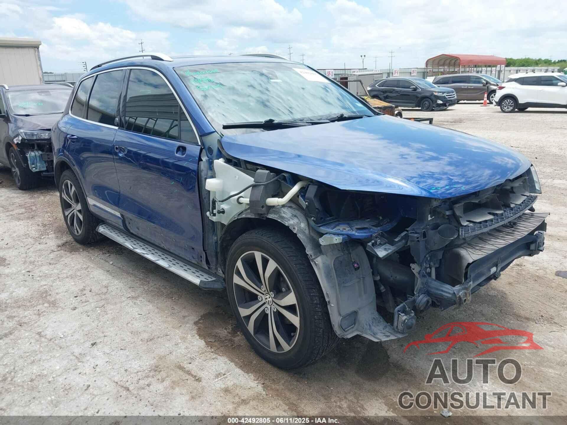 VOLKSWAGEN TOUAREG 2017 - WVGRF7BP7HD004054
