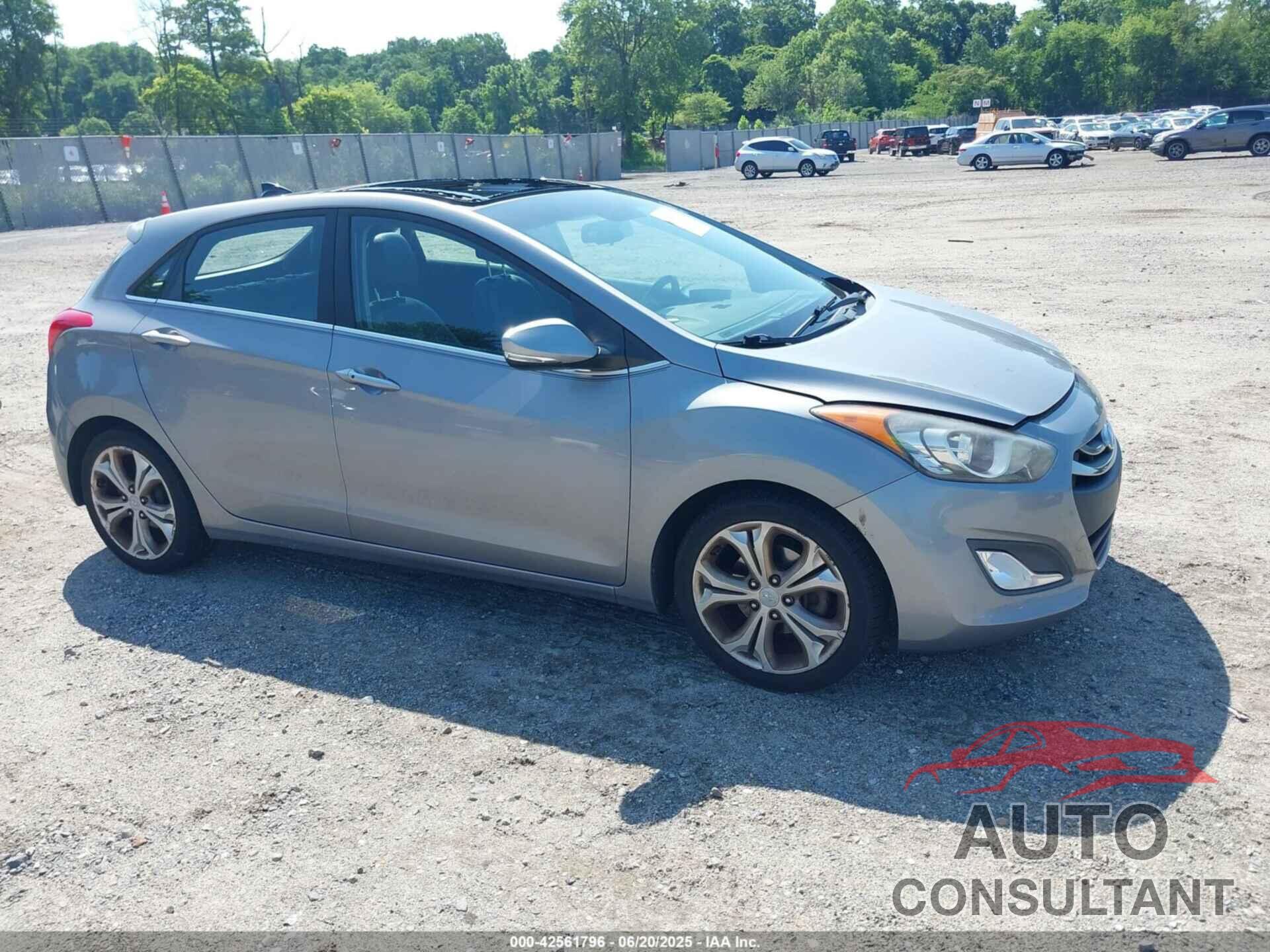 HYUNDAI ELANTRA GT 2014 - KMHD35LHXEU163032