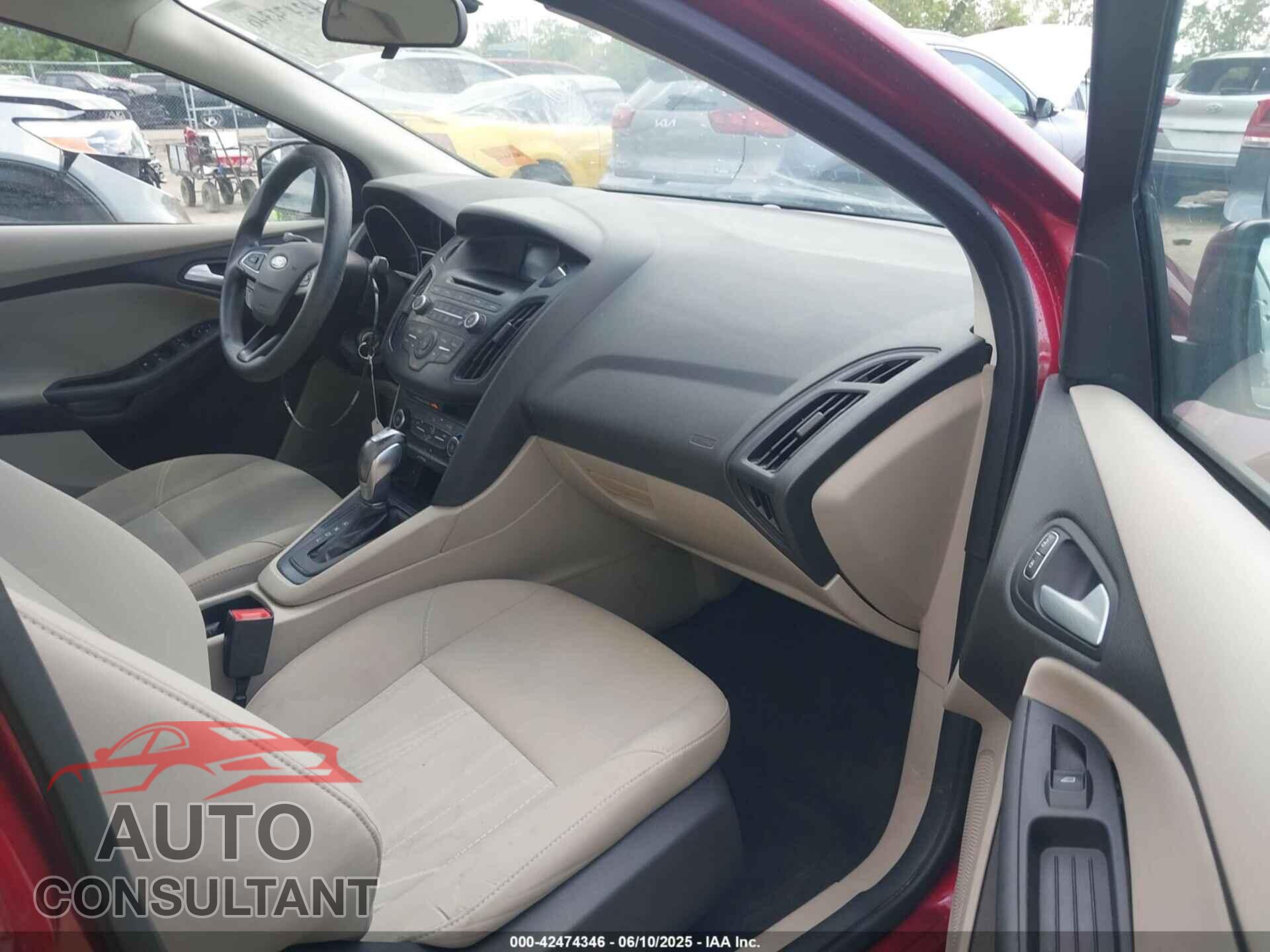 FORD FOCUS 2016 - 1FADP3F28GL358243