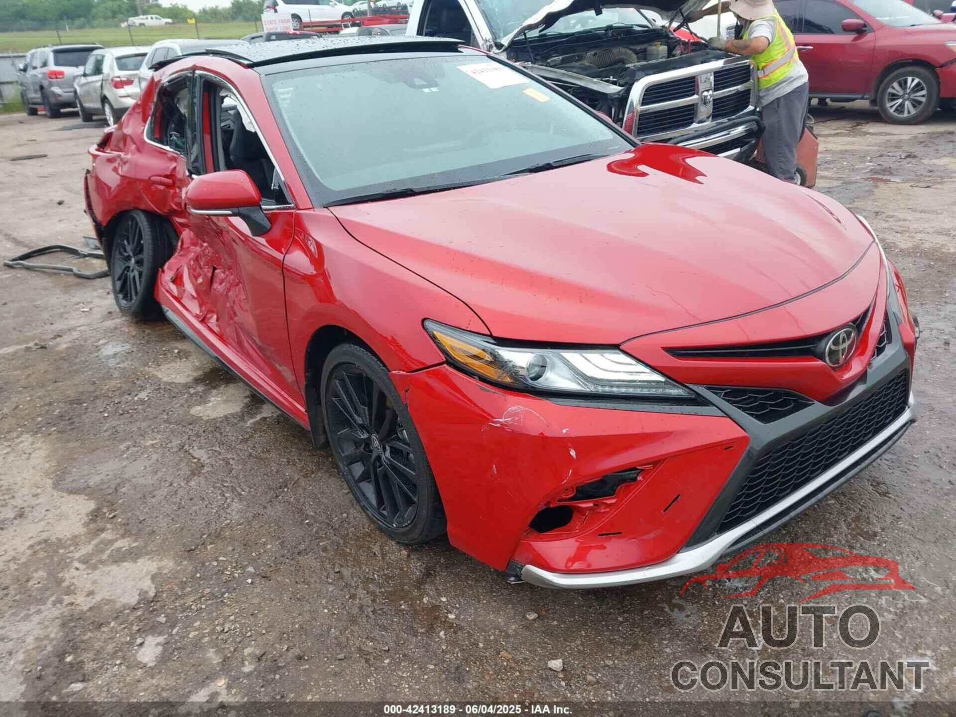 TOYOTA CAMRY 2024 - 4T1K61AK0RU230037