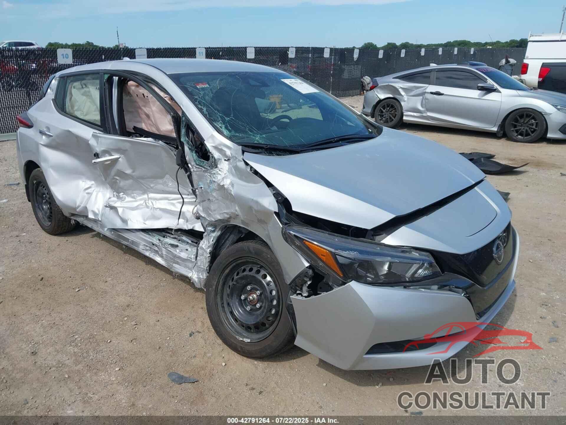 NISSAN LEAF 2023 - 1N4AZ1BVXPC561250