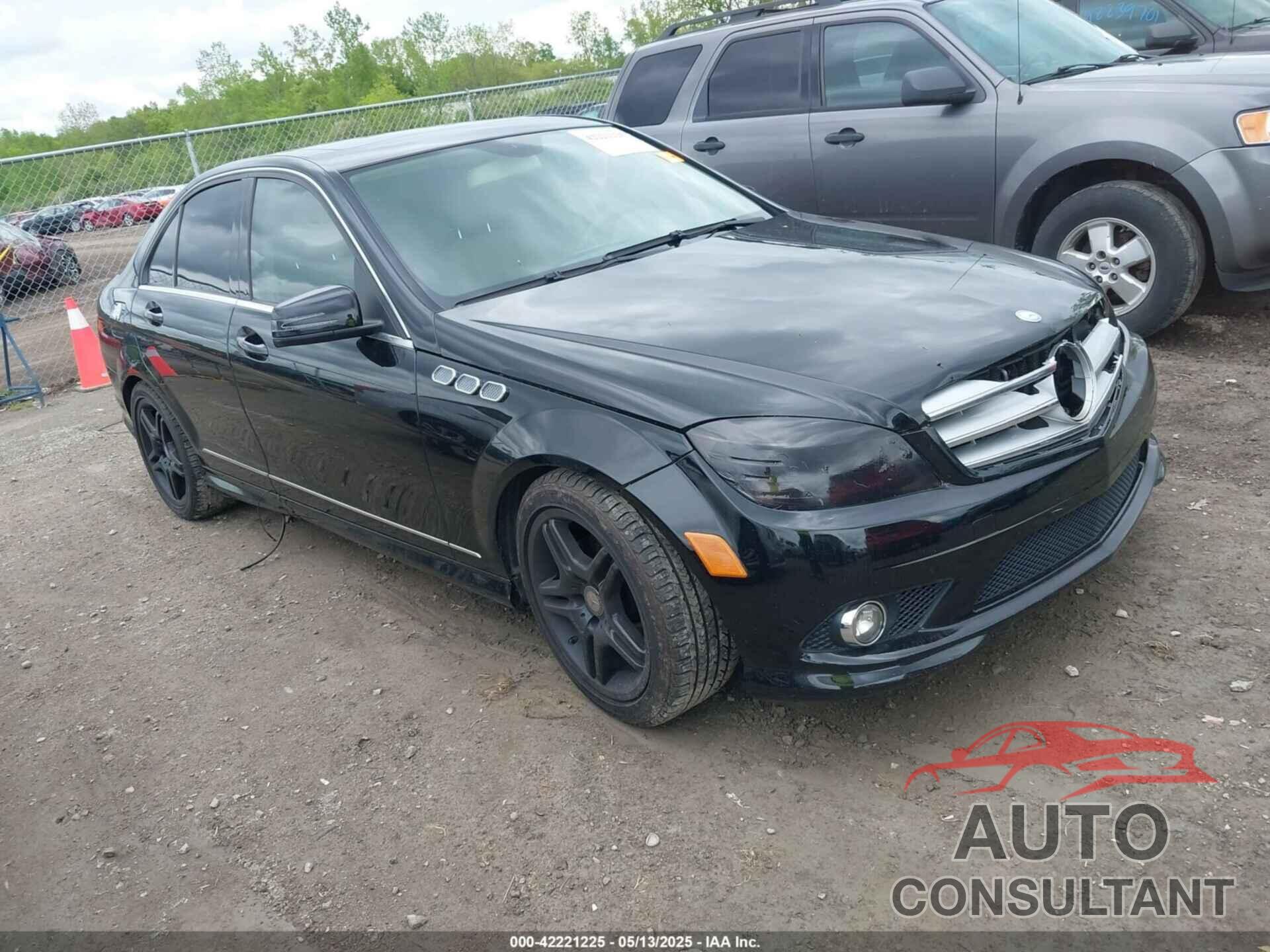 MERCEDES-BENZ C 300 2010 - WDDGF8BB5AR131972
