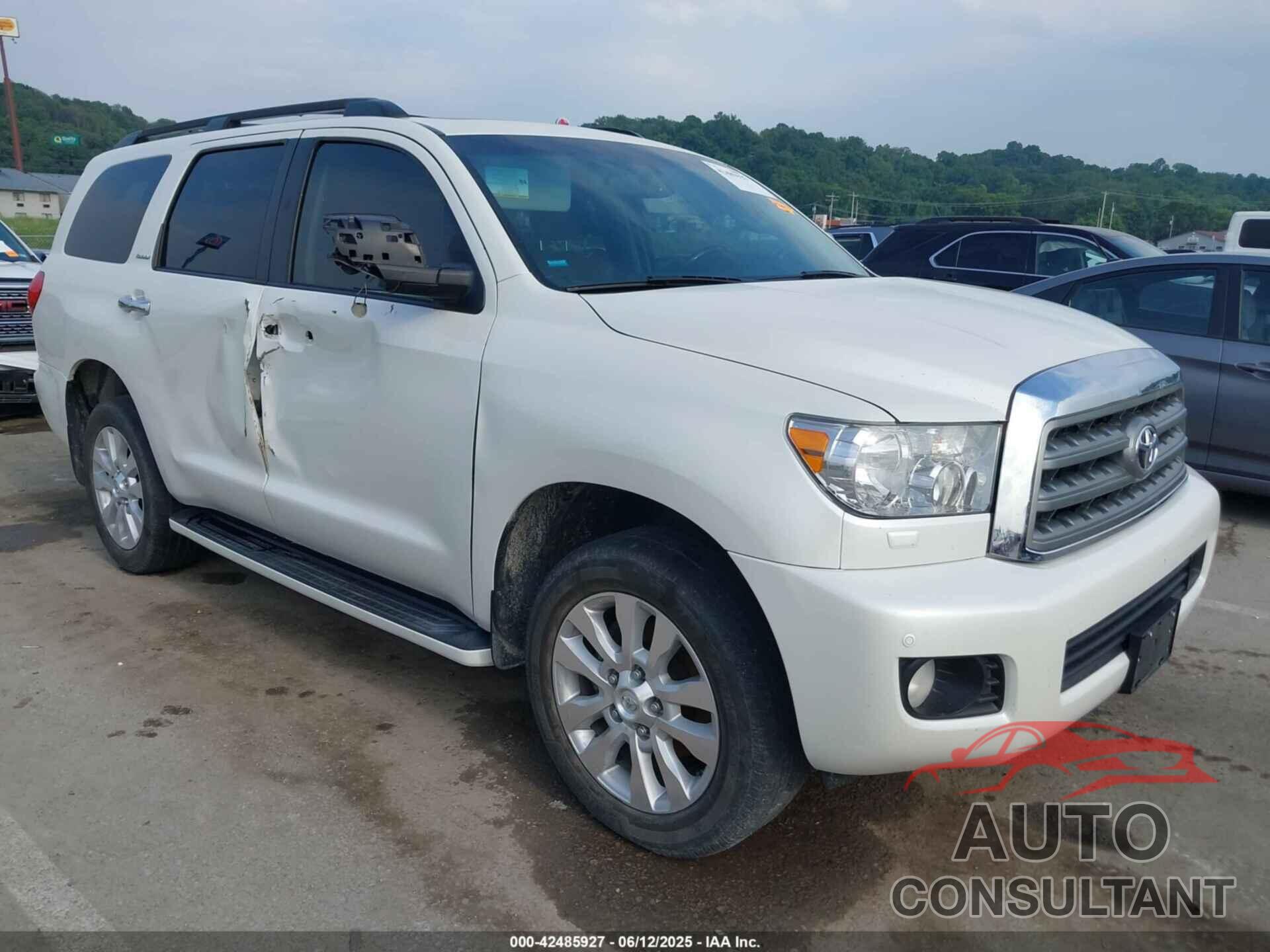 TOYOTA SEQUOIA 2012 - 5TDDW5G1XCS058081