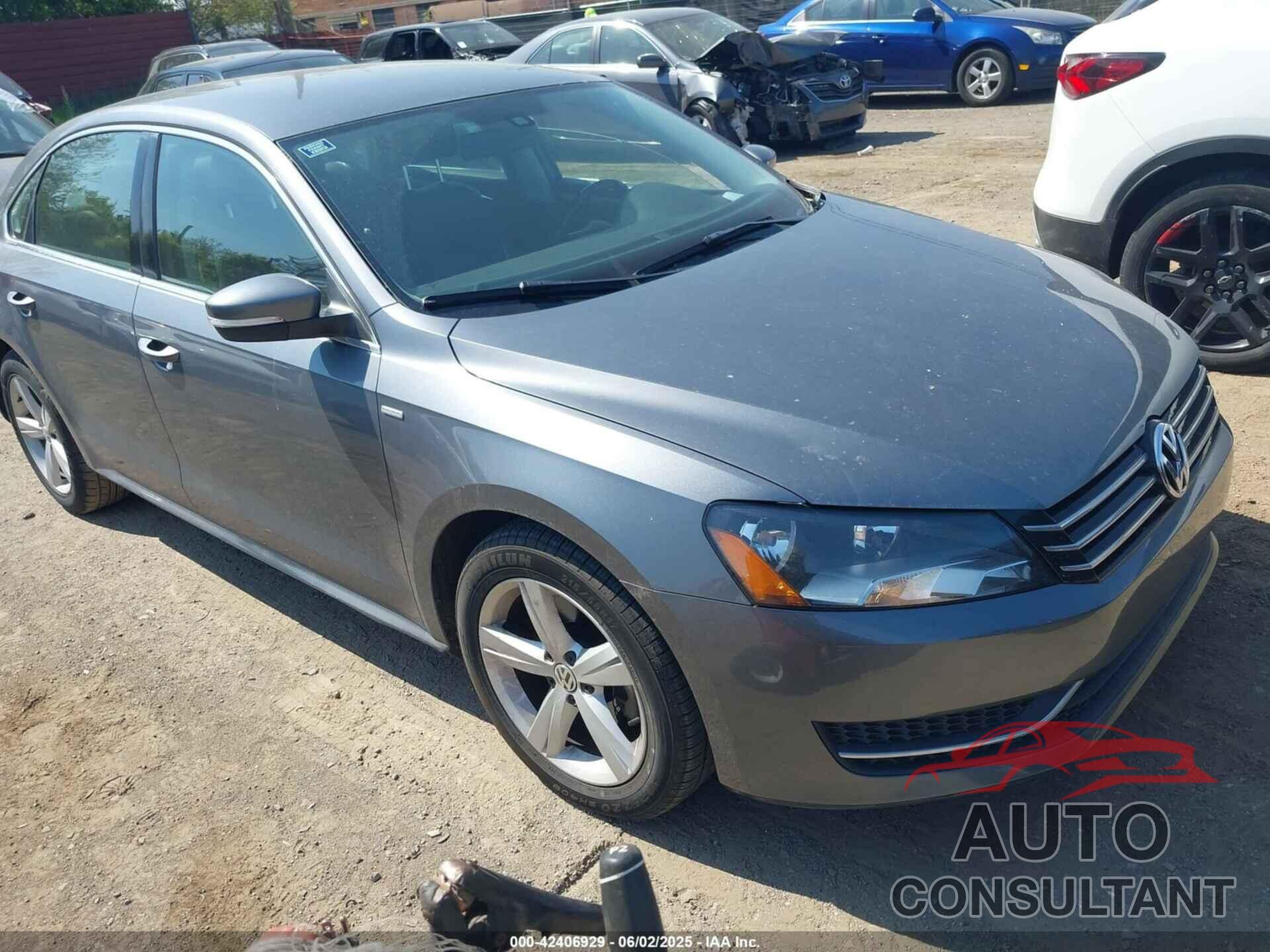 VOLKSWAGEN PASSAT 2014 - 1VWAT7A31EC059218