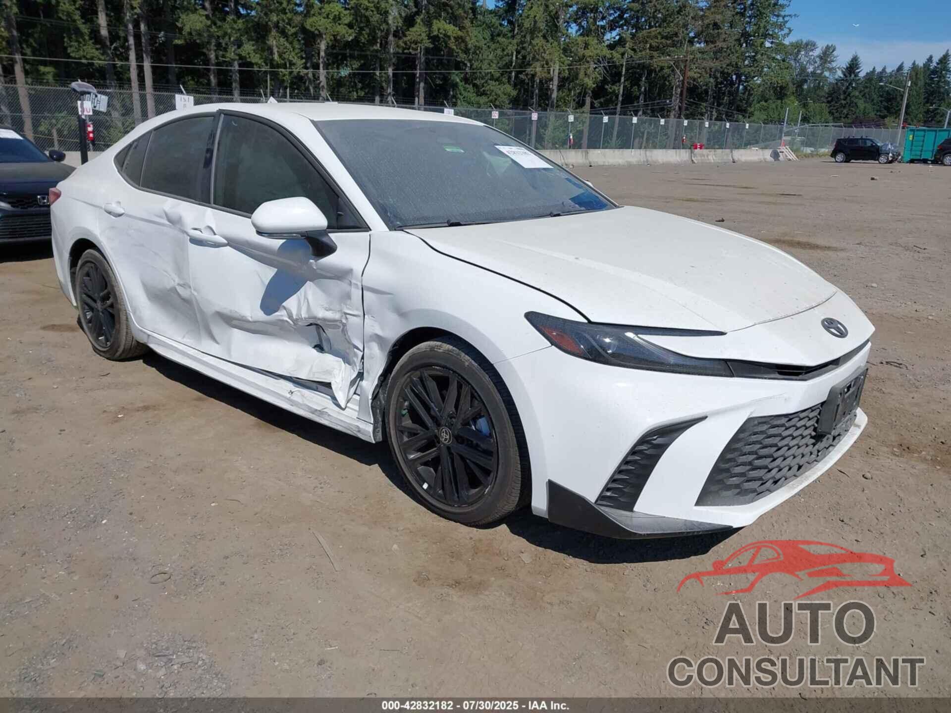 TOYOTA CAMRY 2025 - 4T1DAACK8SU137454