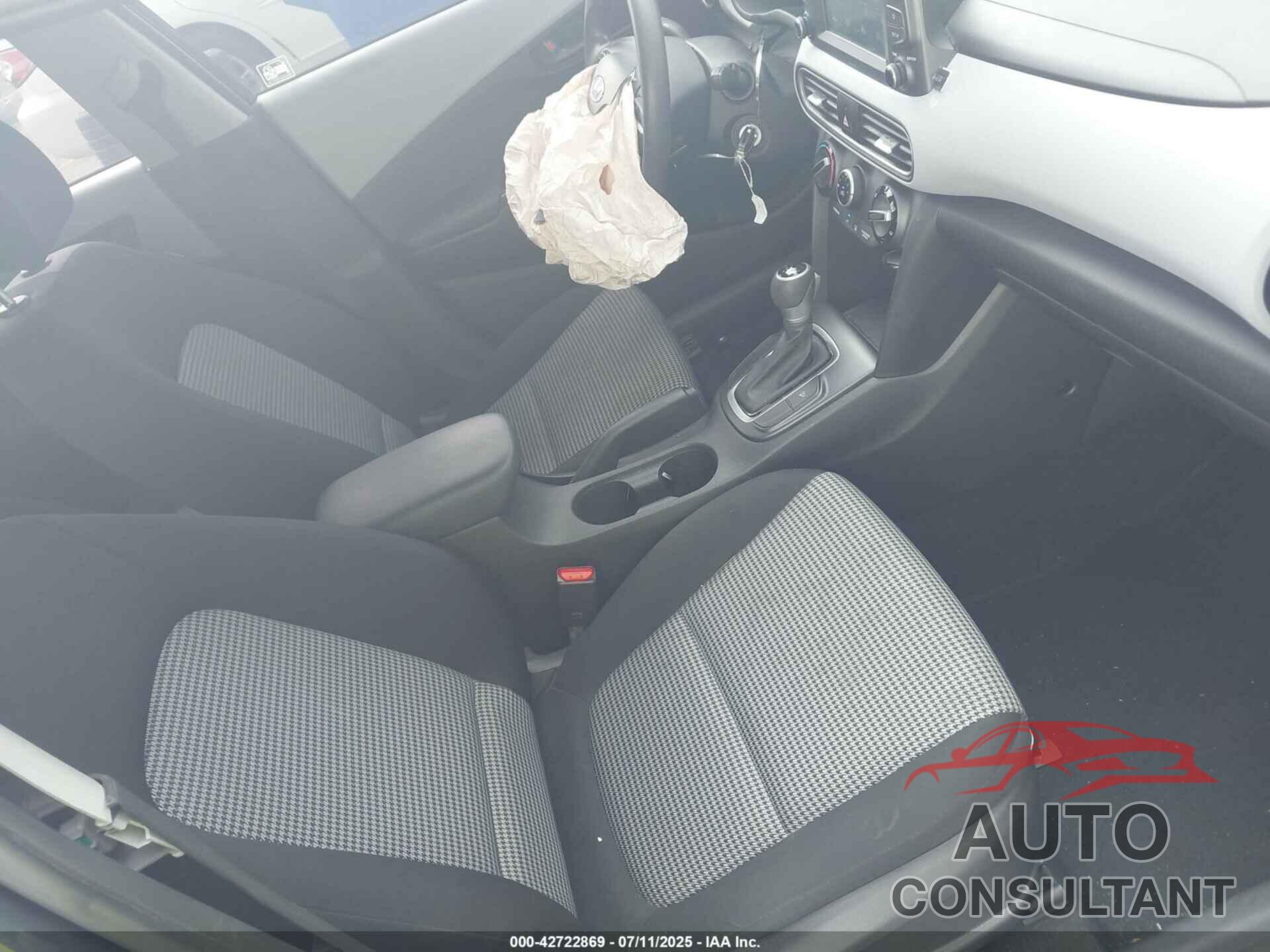 HYUNDAI KONA 2021 - KM8K12AA2MU706096