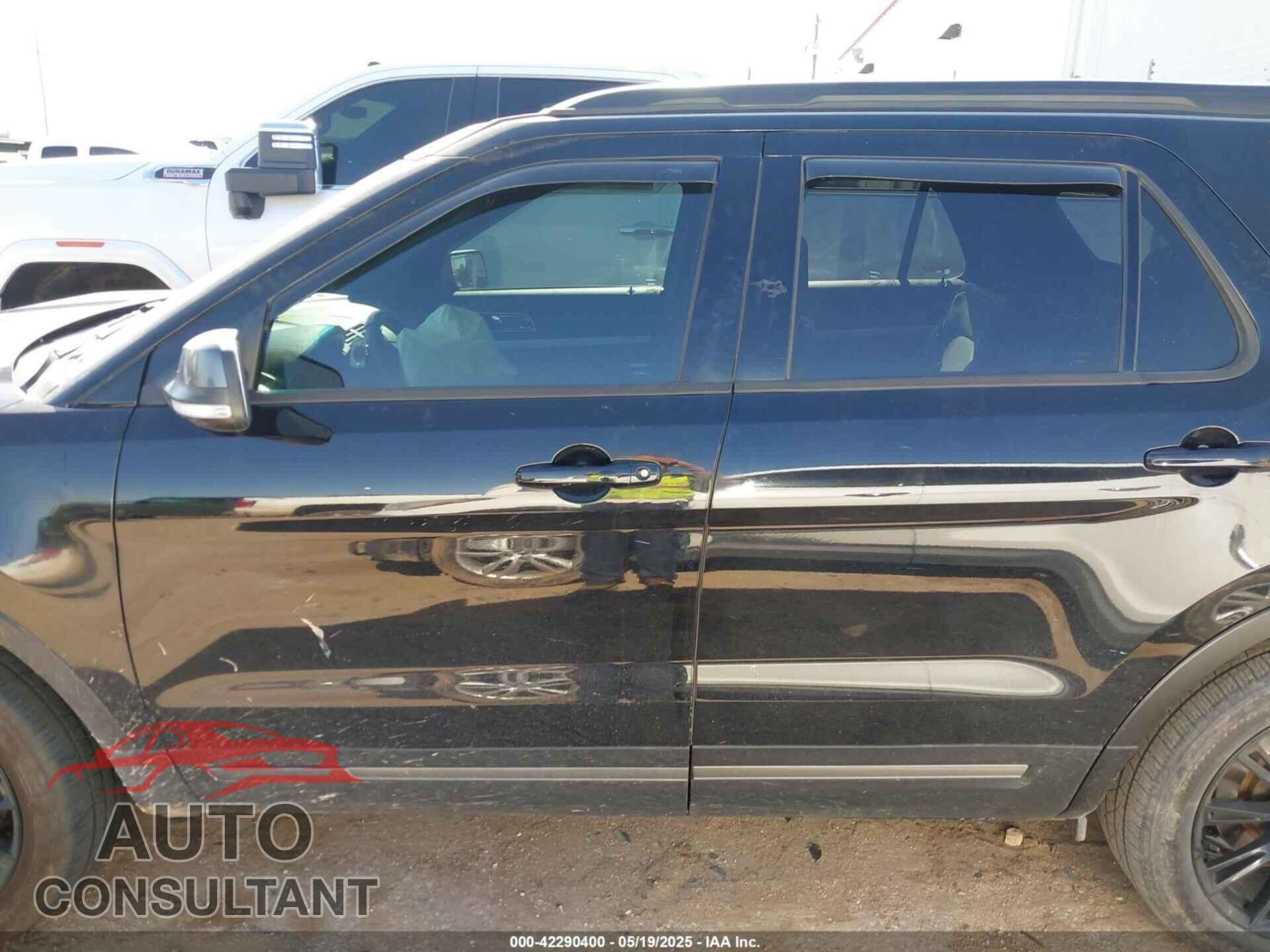 FORD EXPLORER 2017 - 1FM5K7D89HGB70008