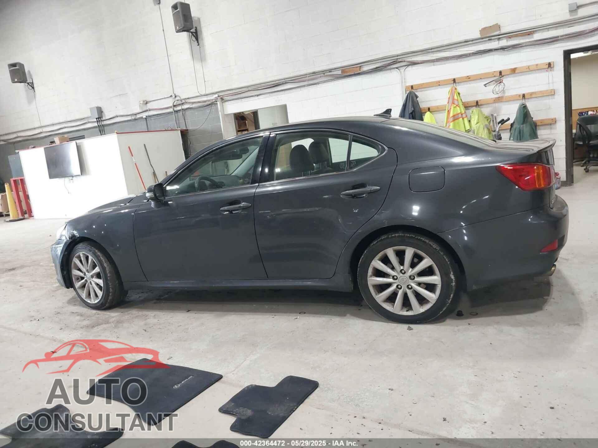 LEXUS IS 2010 - JTHCF5C28A5041775