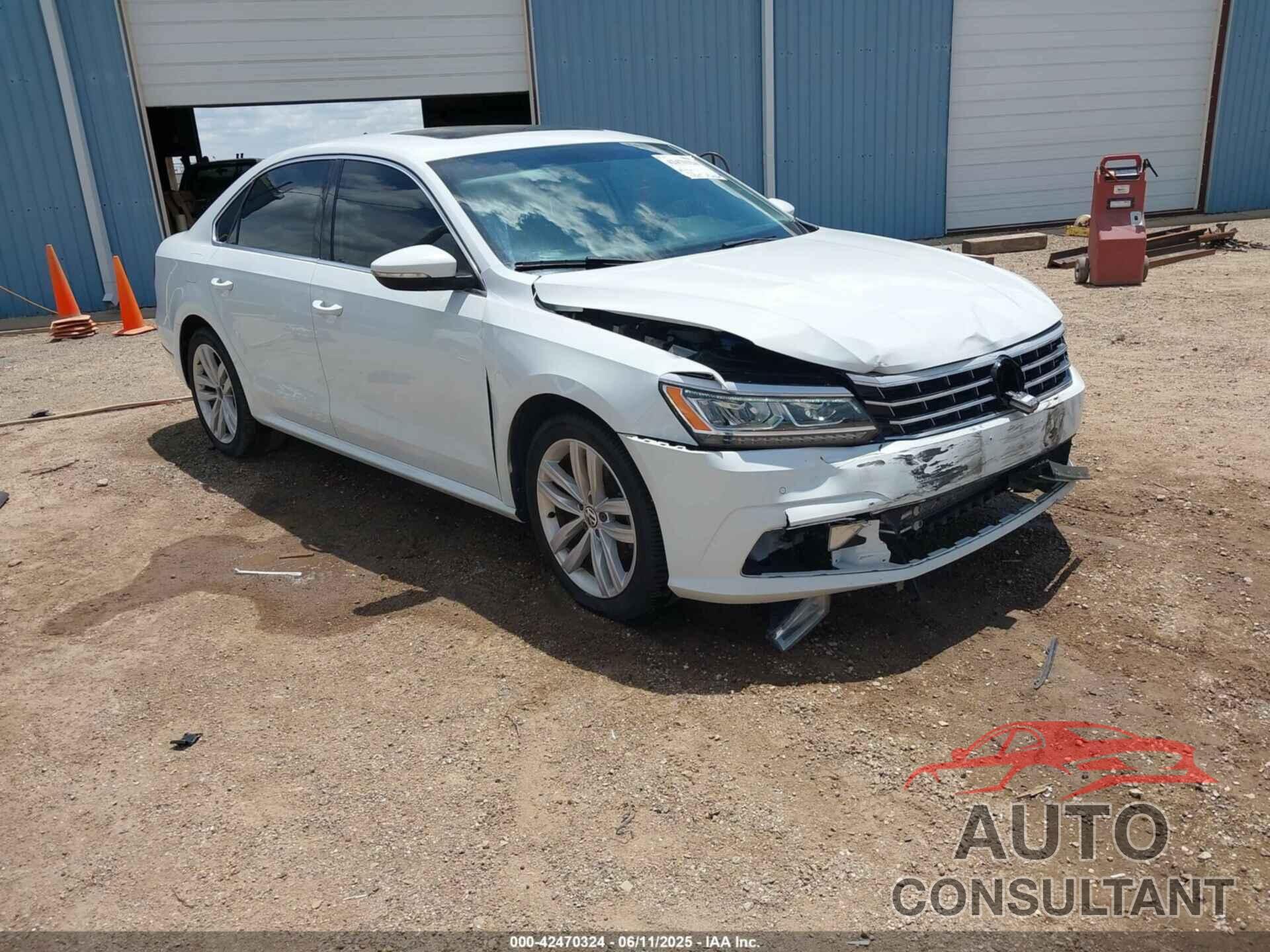 VOLKSWAGEN PASSAT 2018 - 1VWBA7A32JC021923