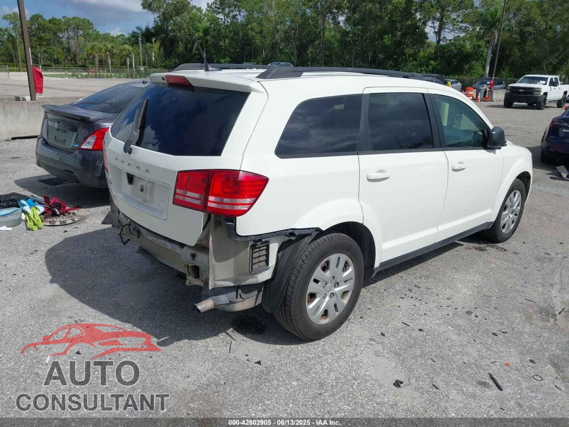 DODGE JOURNEY 2017 - 3C4PDCAB8HT524001