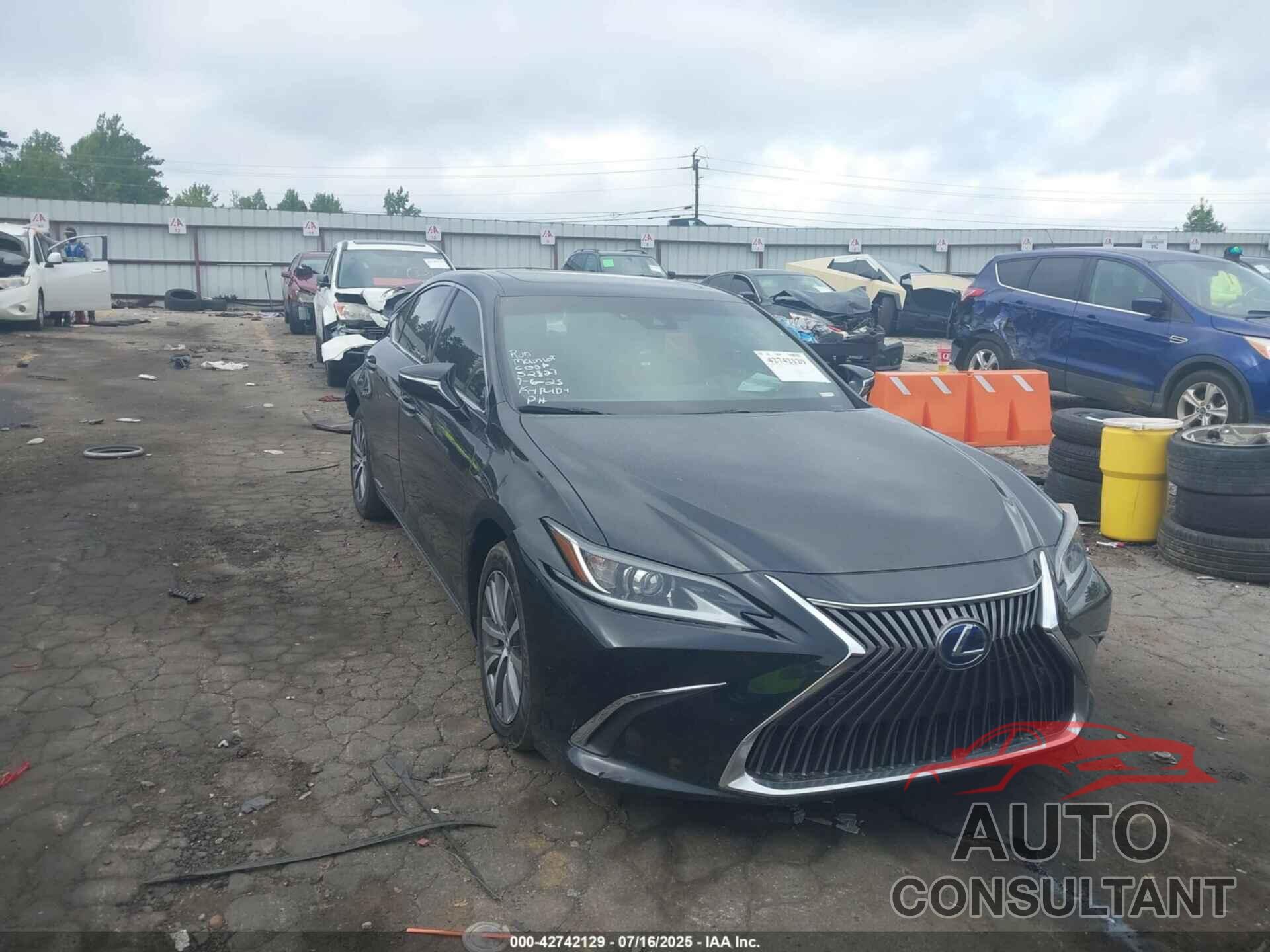 LEXUS ES 2020 - 58AD21B17LU010503