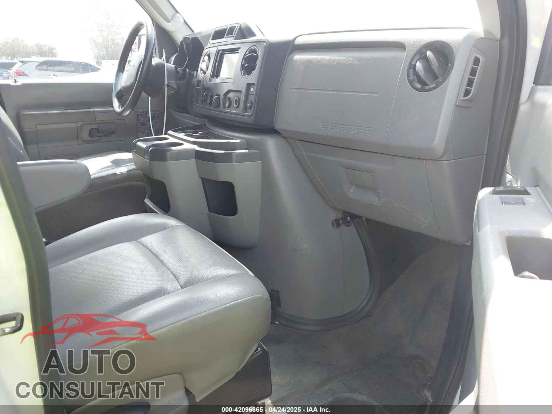 FORD E-150 2014 - 1FTNE1EW4EDA07818