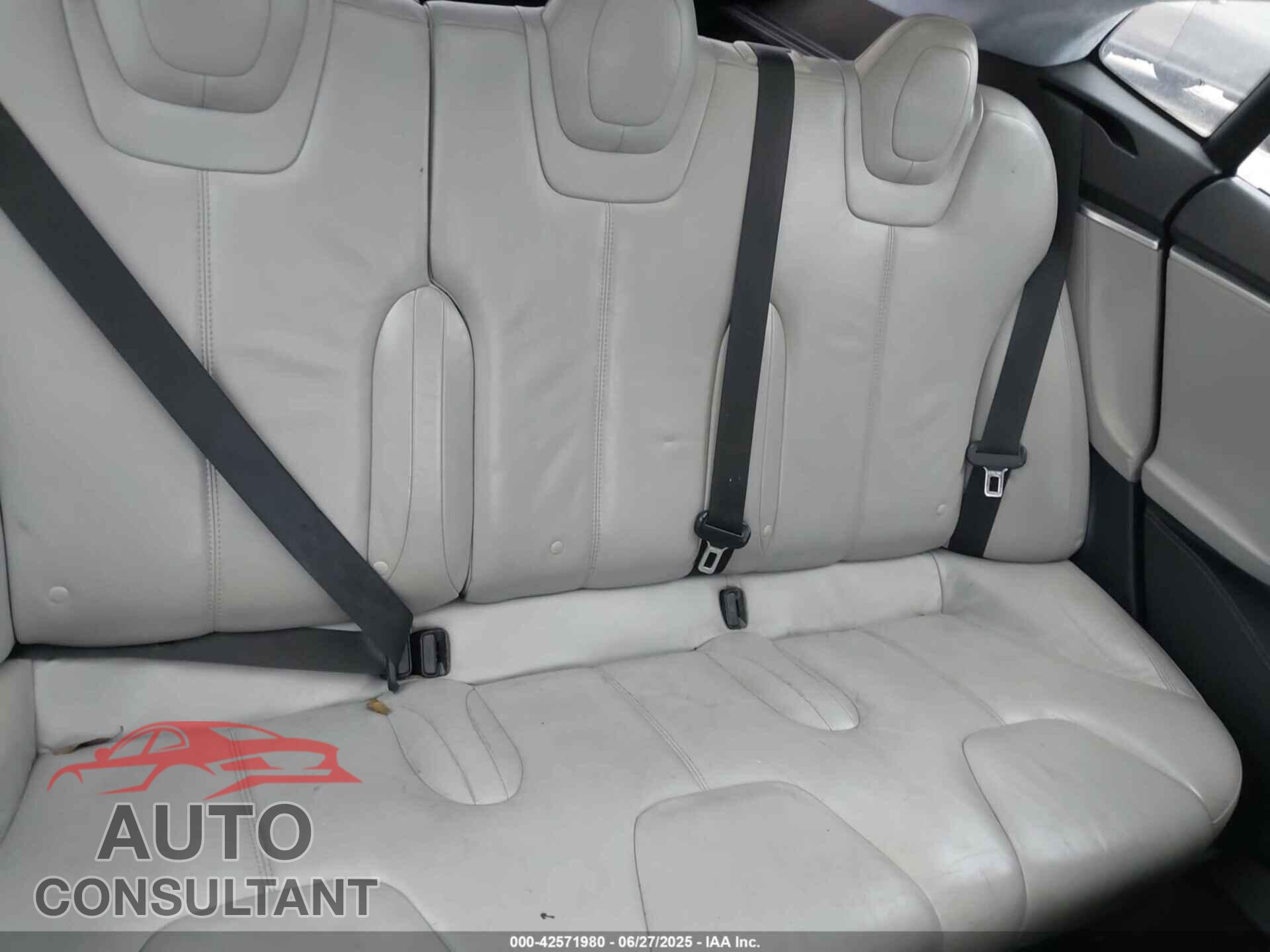 TESLA MODEL S 2013 - 5YJSA1DN9DFP27016