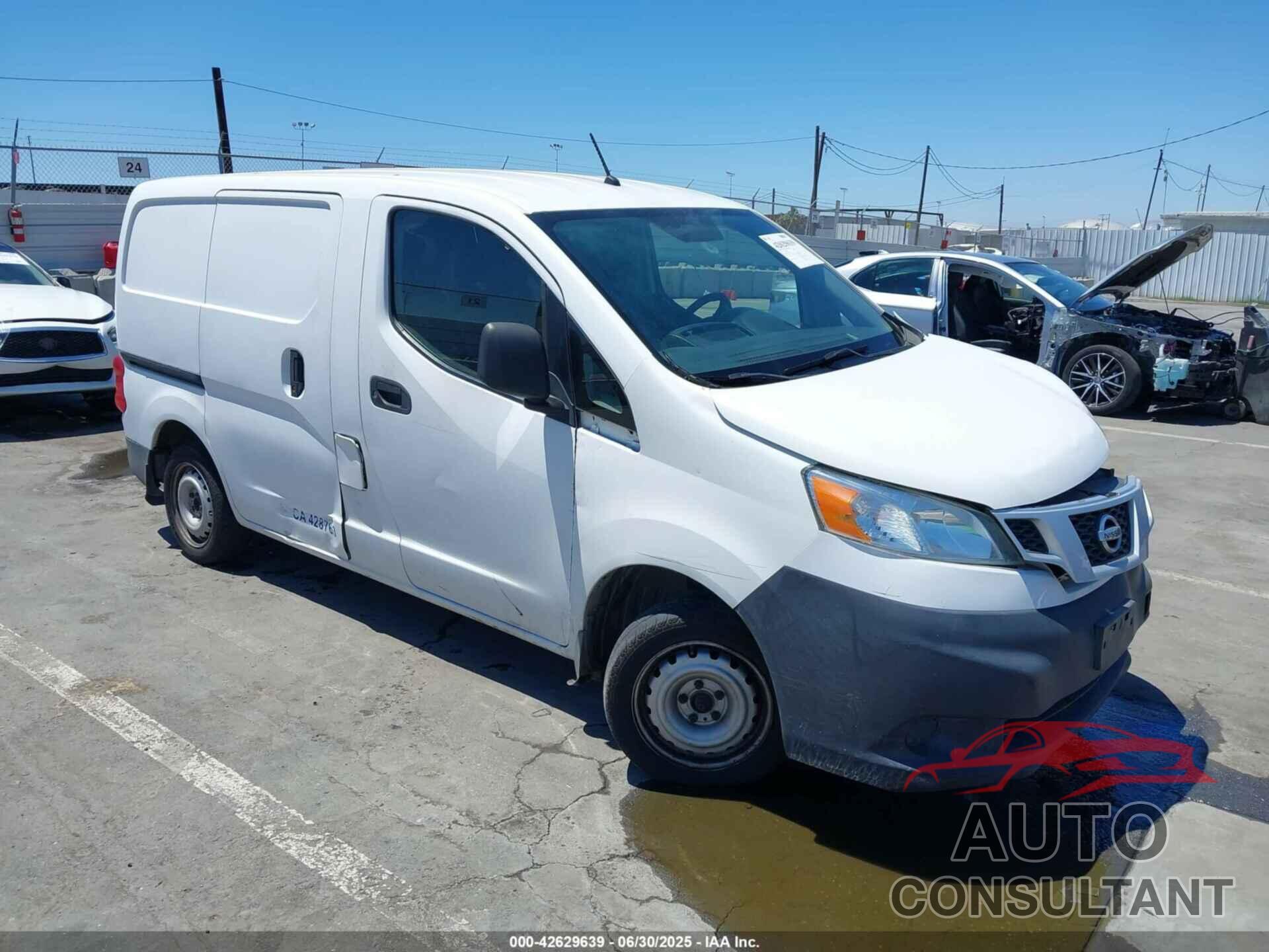 NISSAN NV200 2017 - 3N6CM0KN6HK690364