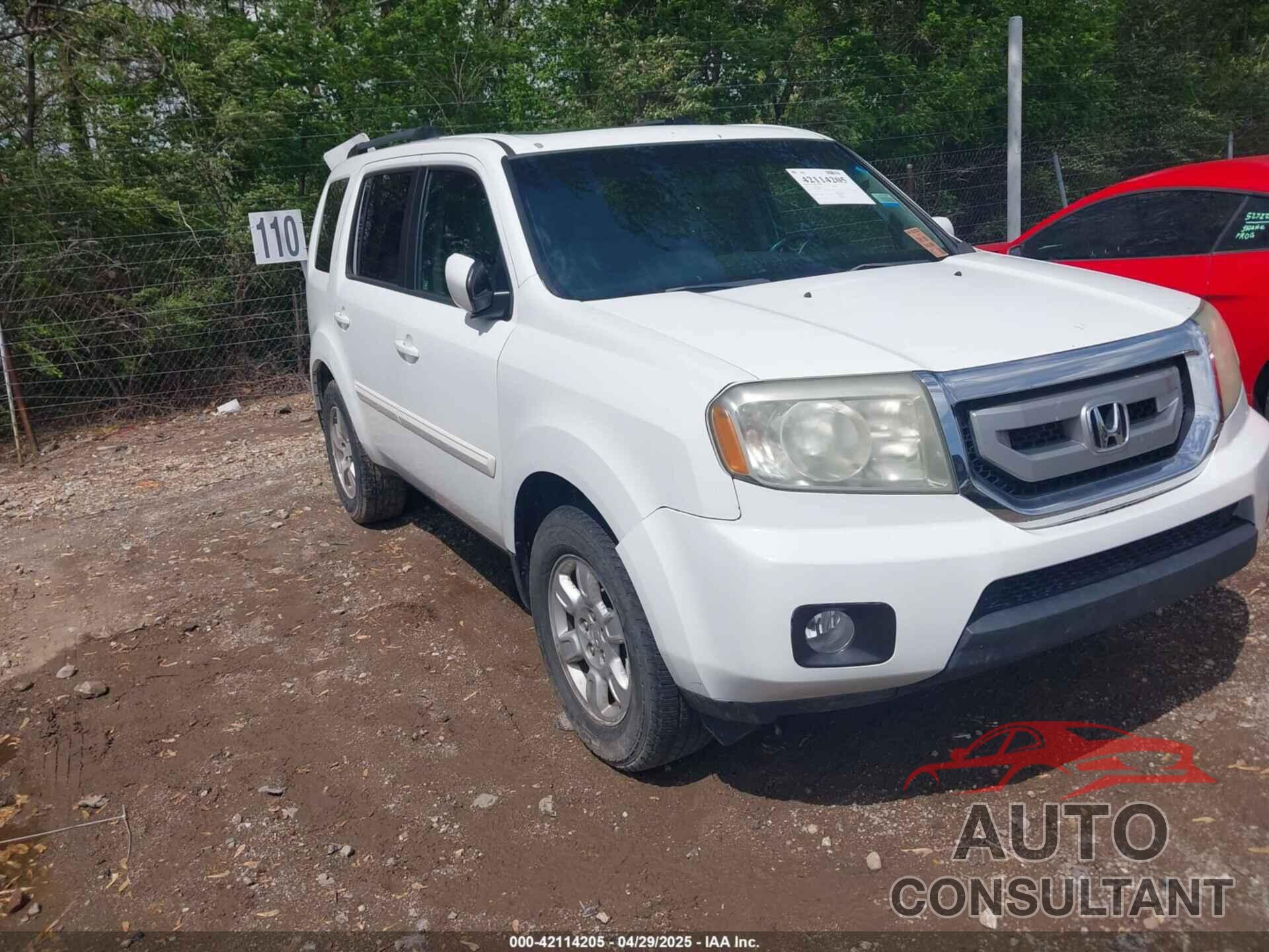 HONDA PILOT 2011 - 5FNYF4H58BB085635