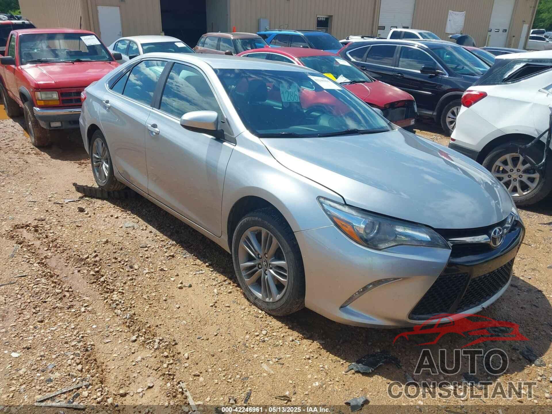 TOYOTA CAMRY 2016 - 4T1BF1FKXGU188577